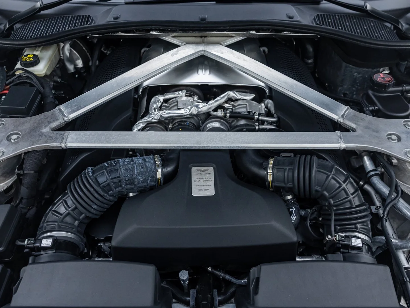 2024 Aston Martin Vantage F1 Edition, 11/30