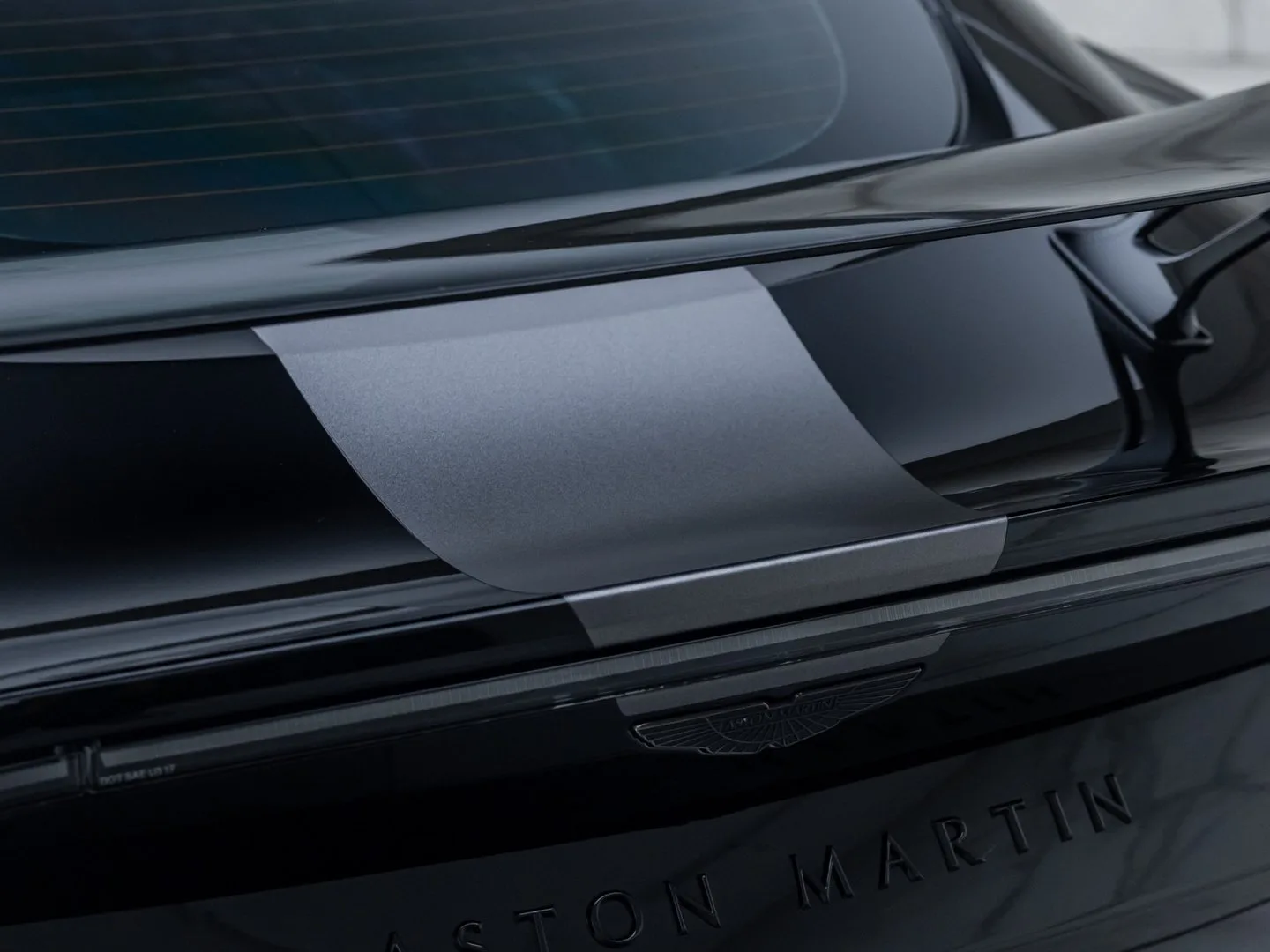 2024 Aston Martin Vantage F1 Edition, 12/30
