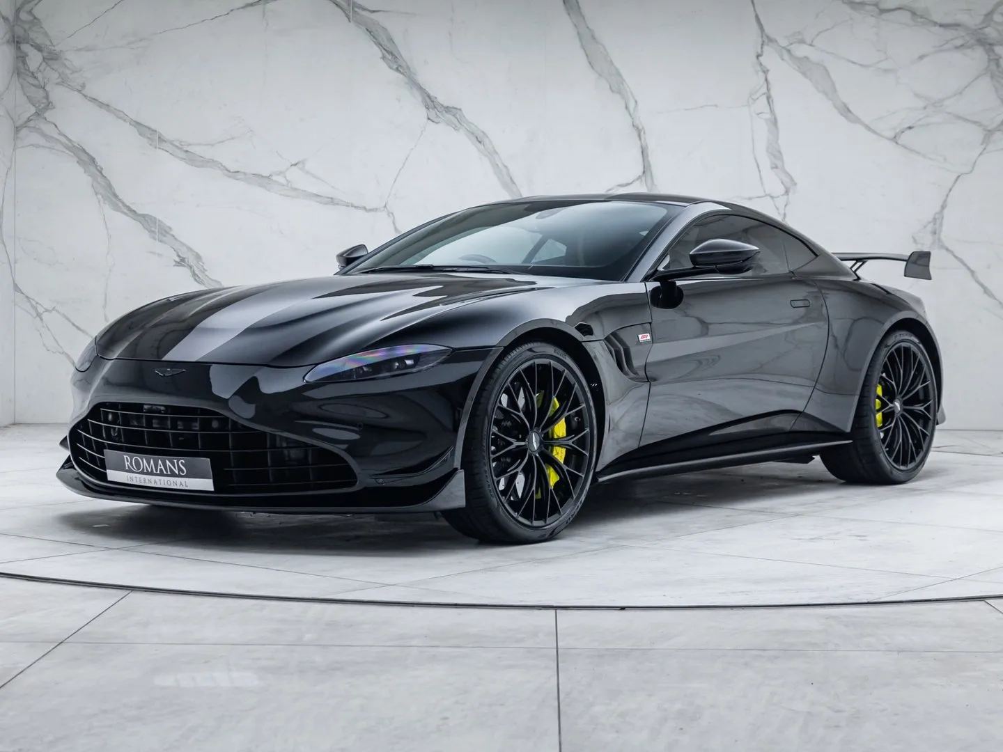 2024 Aston Martin Vantage F1 Edition, 24/30