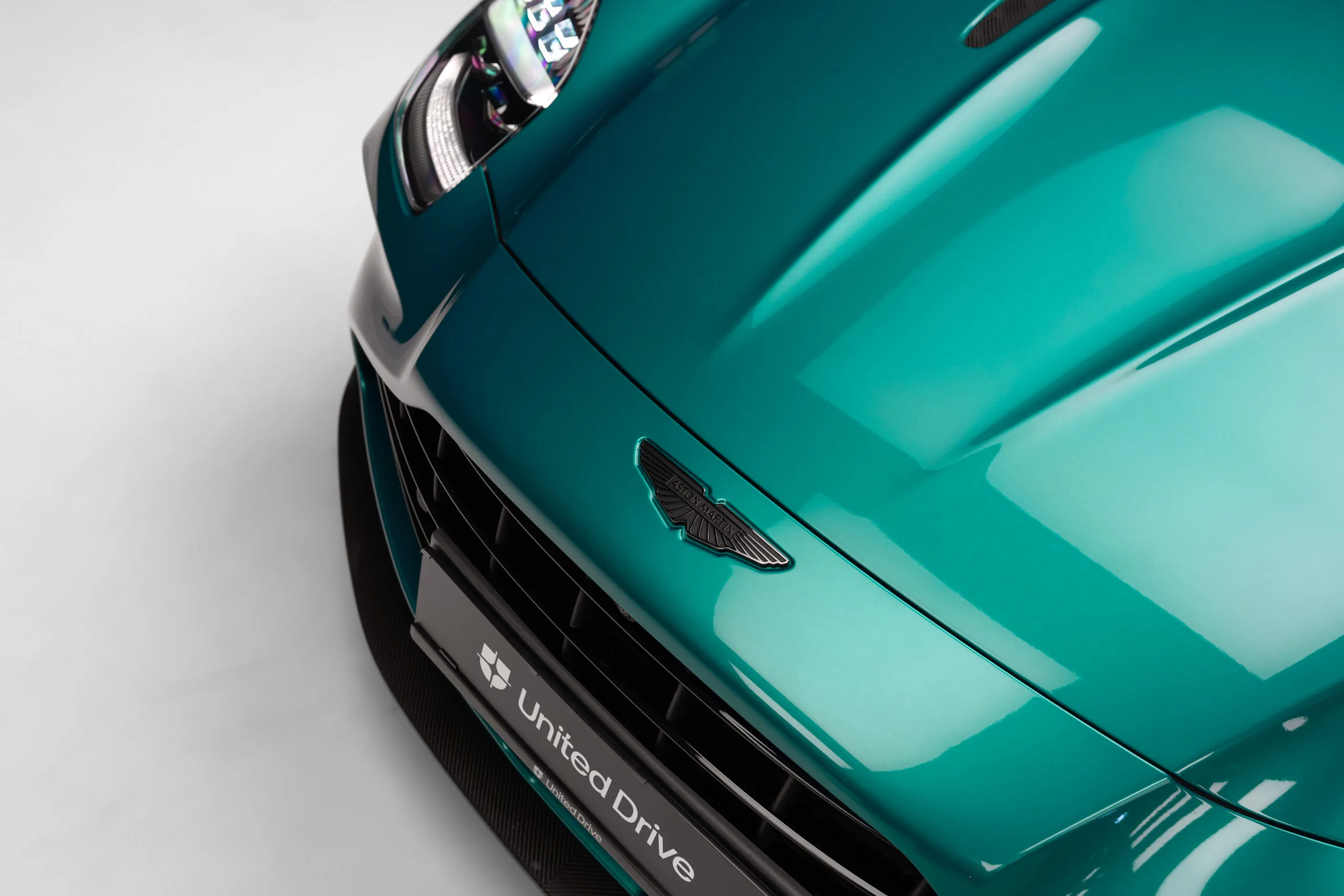 2024 Aston Martin Vantage, 6/30