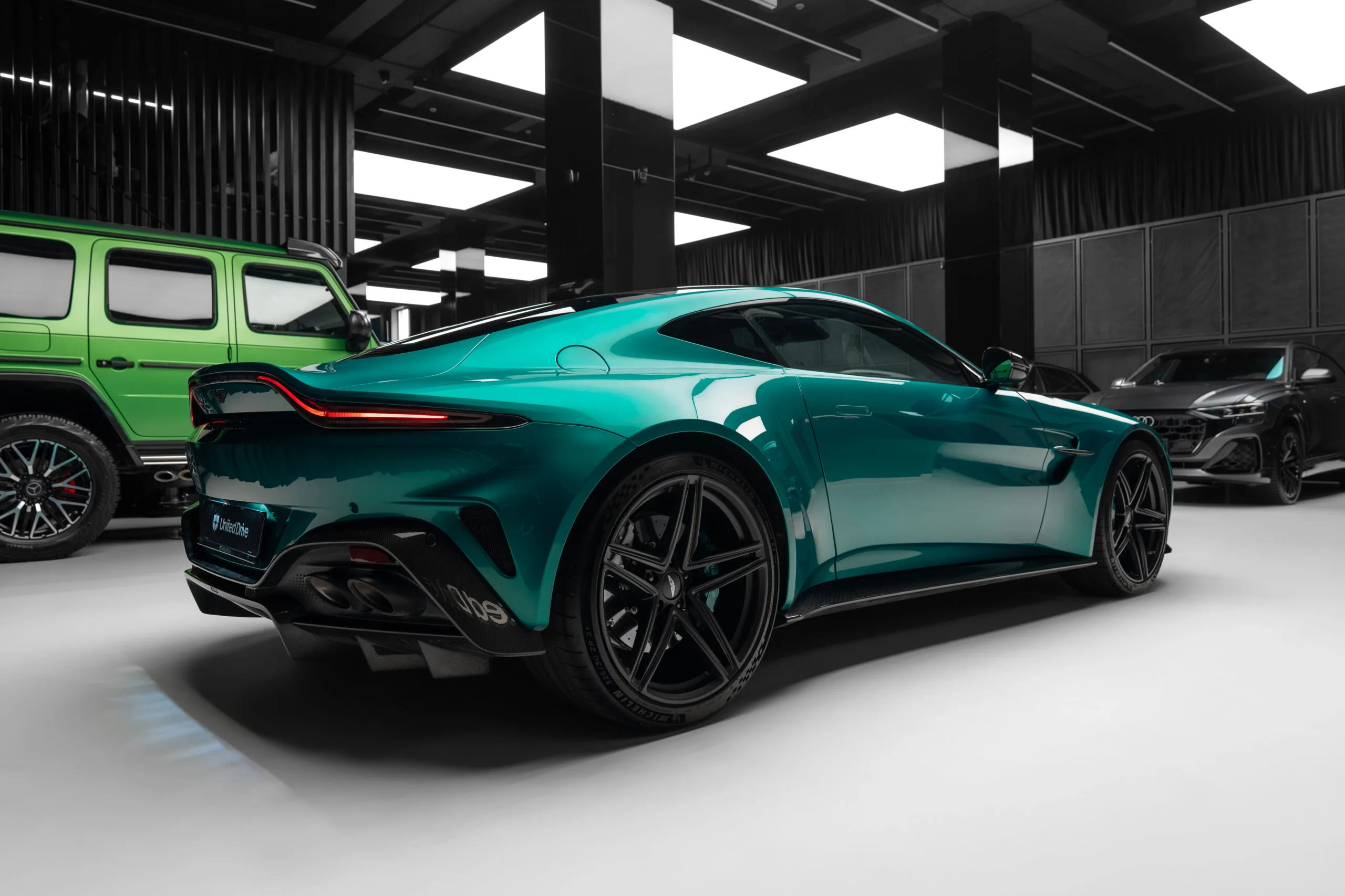 2024 Aston Martin Vantage, 10/30