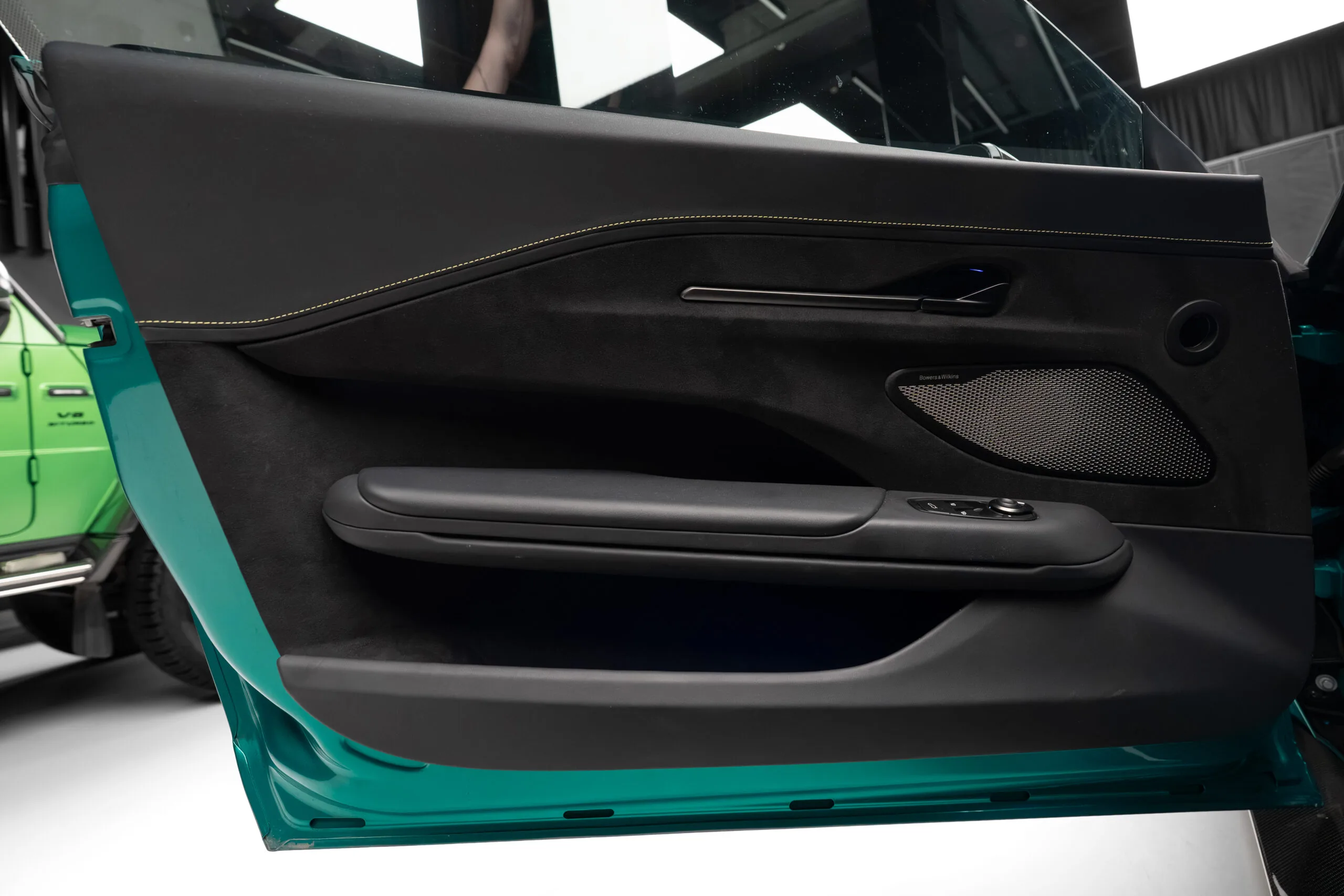 2024 Aston Martin Vantage, 11/30