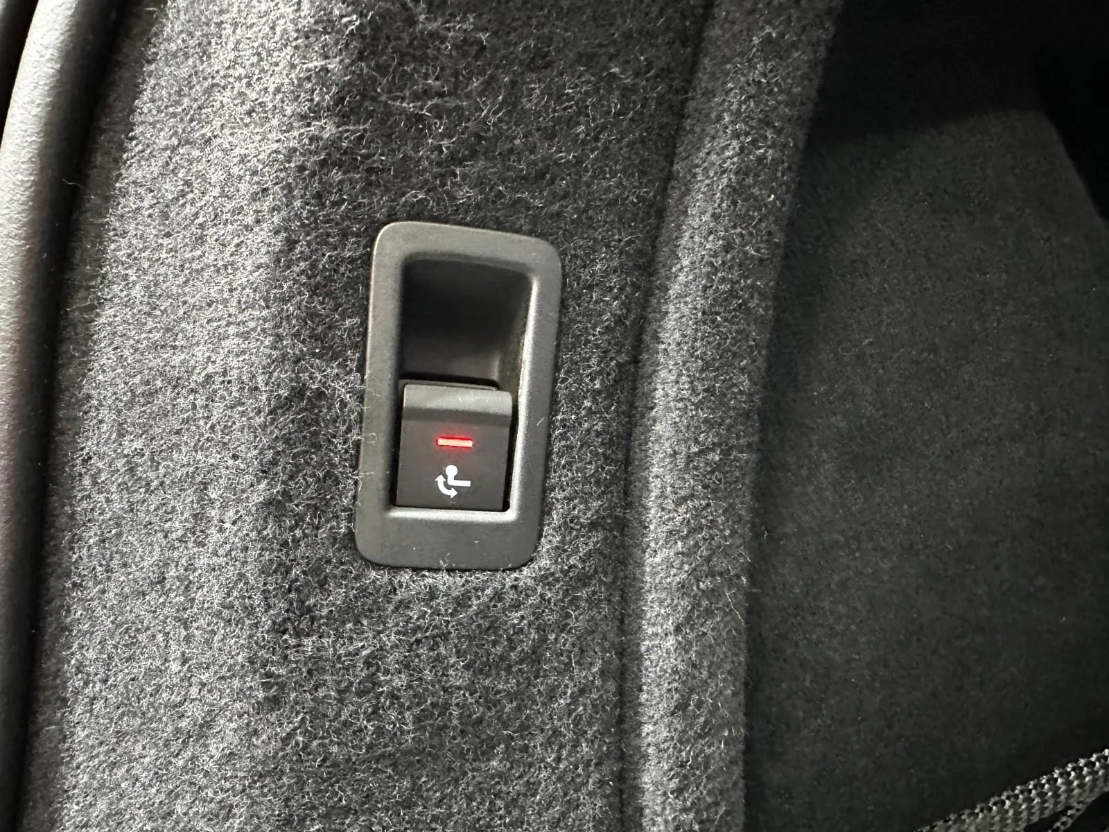 2024 Audi A4 Avant 40 TDI quattro, 15/25