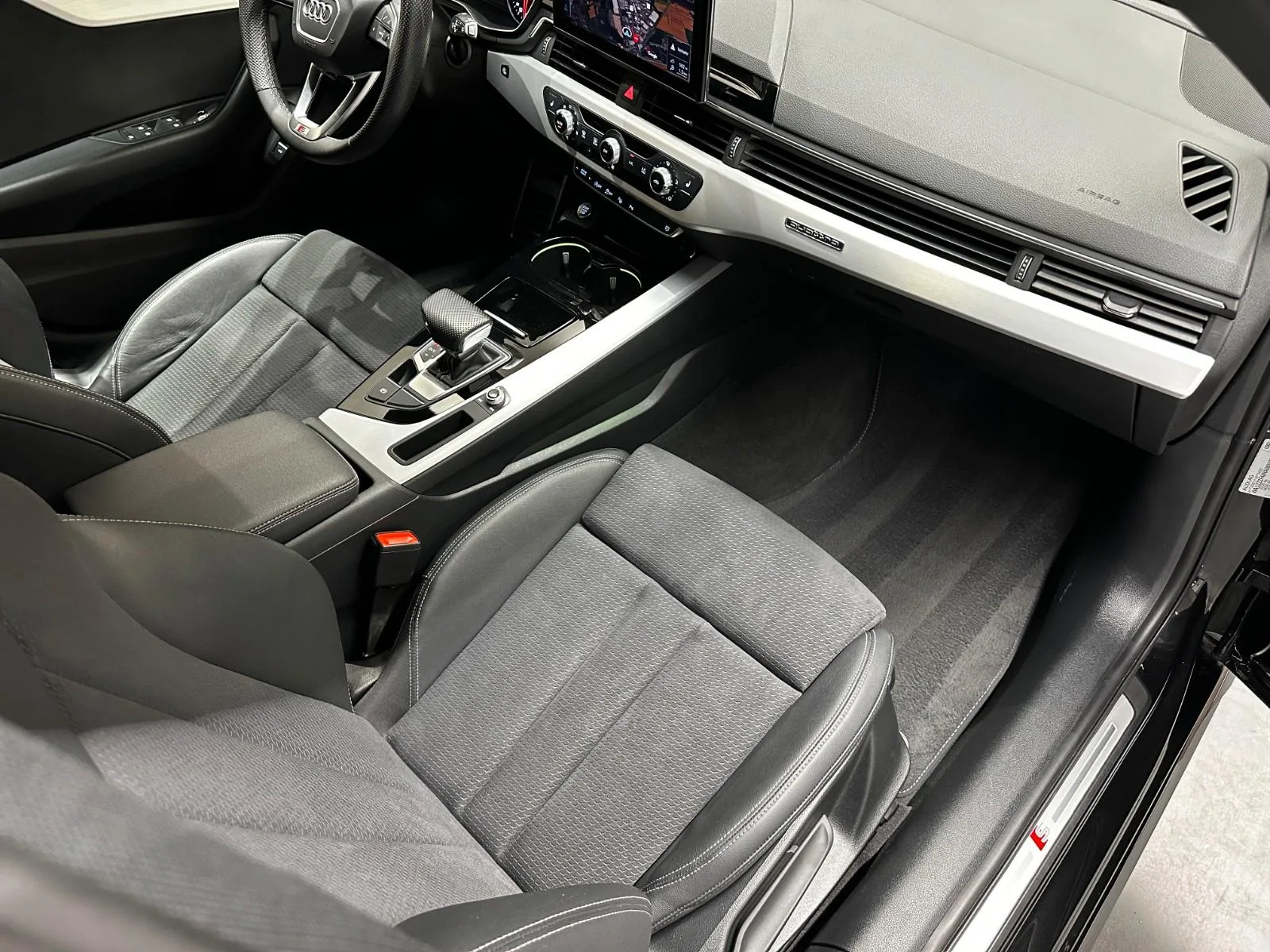 2024 Audi A4 Avant 40 TDI quattro, 20/25