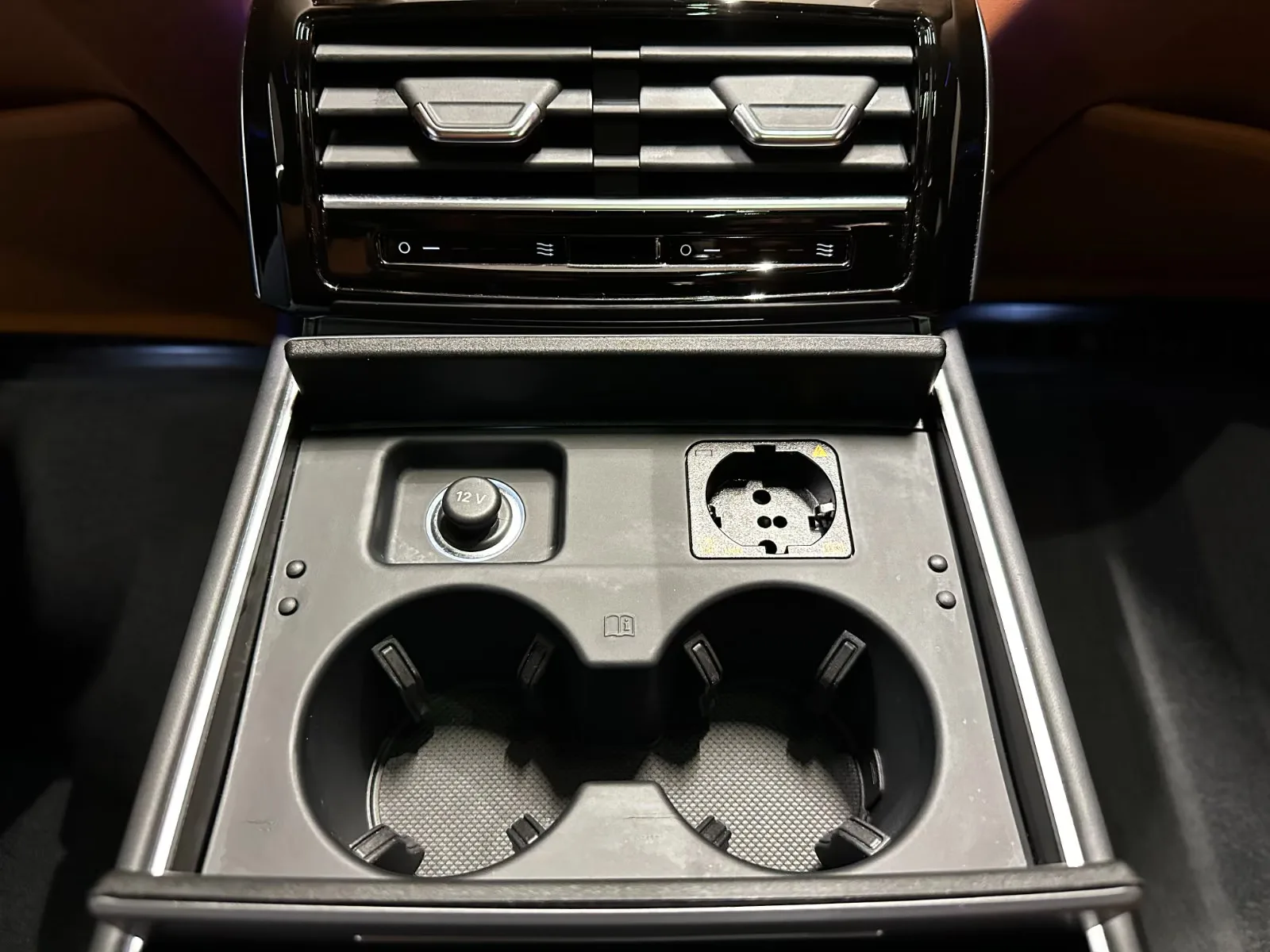 2024 Audi A8 L 60 TFSI e quattro, 14/30