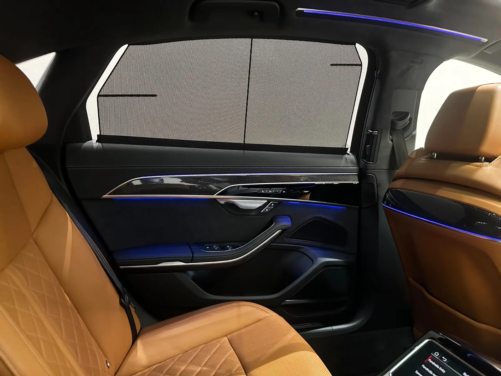 2024 Audi A8 L 60 TFSI e quattro, 23/30