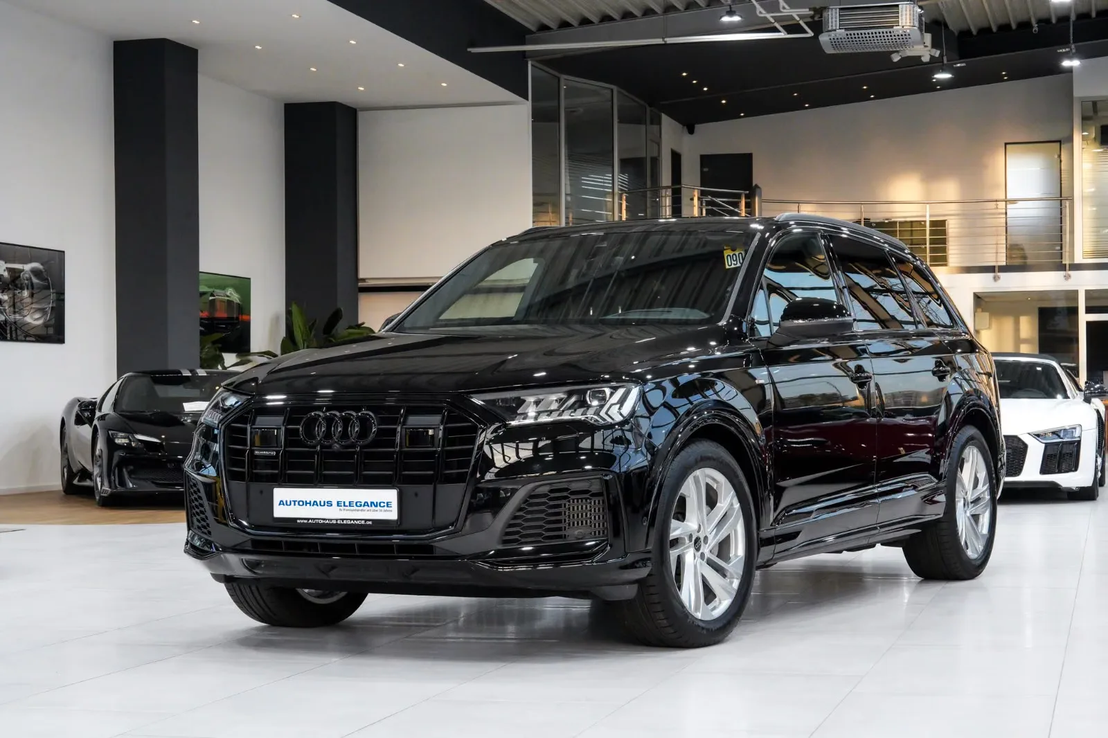 2024 Audi Q7 55 TFSI quattro angeboten von einem Fachhändler in Köln, Deutschland, Hauptfoto