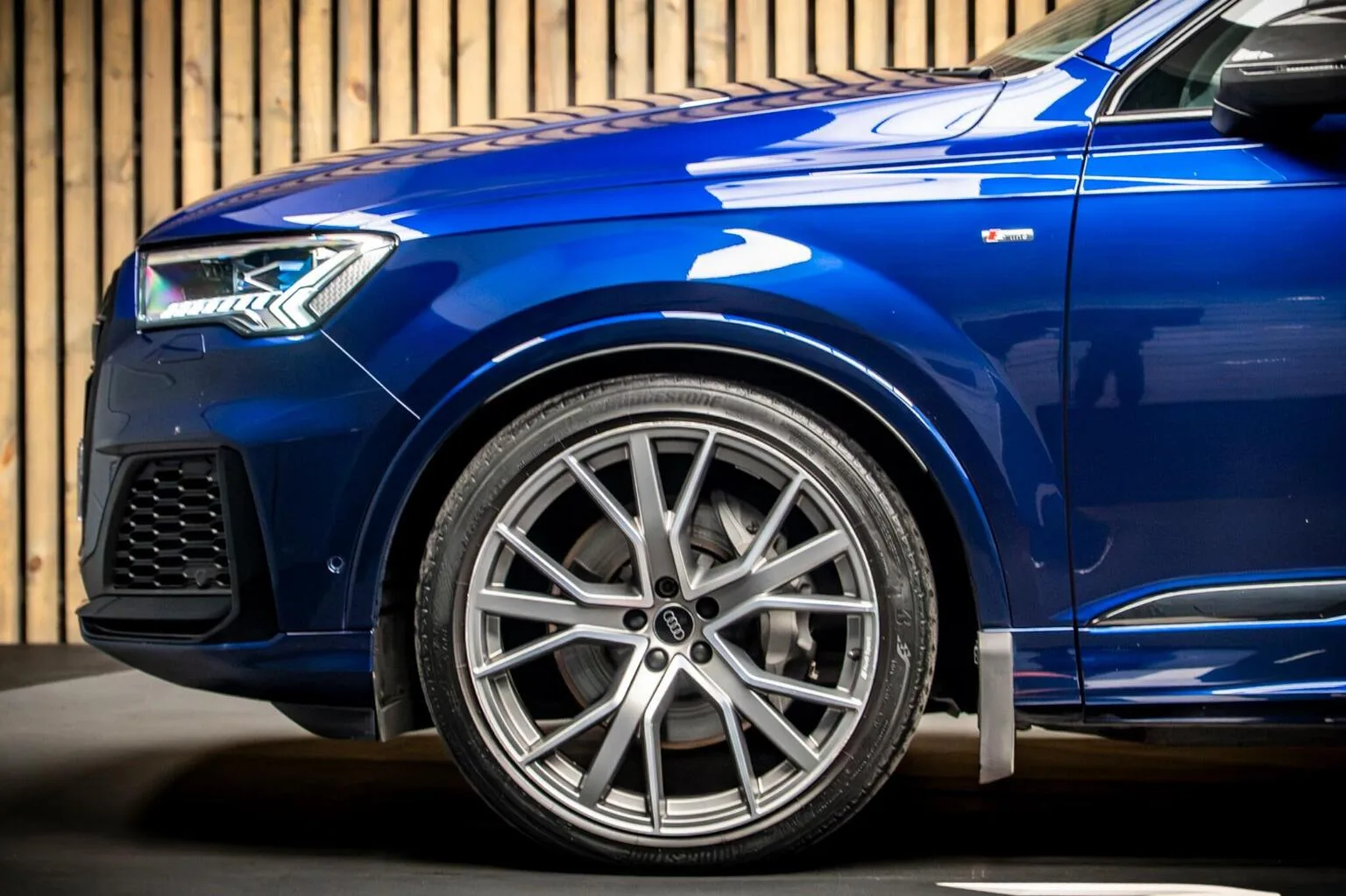 2024 Audi Q7 55 TFSI Vorsprung, 8/30
