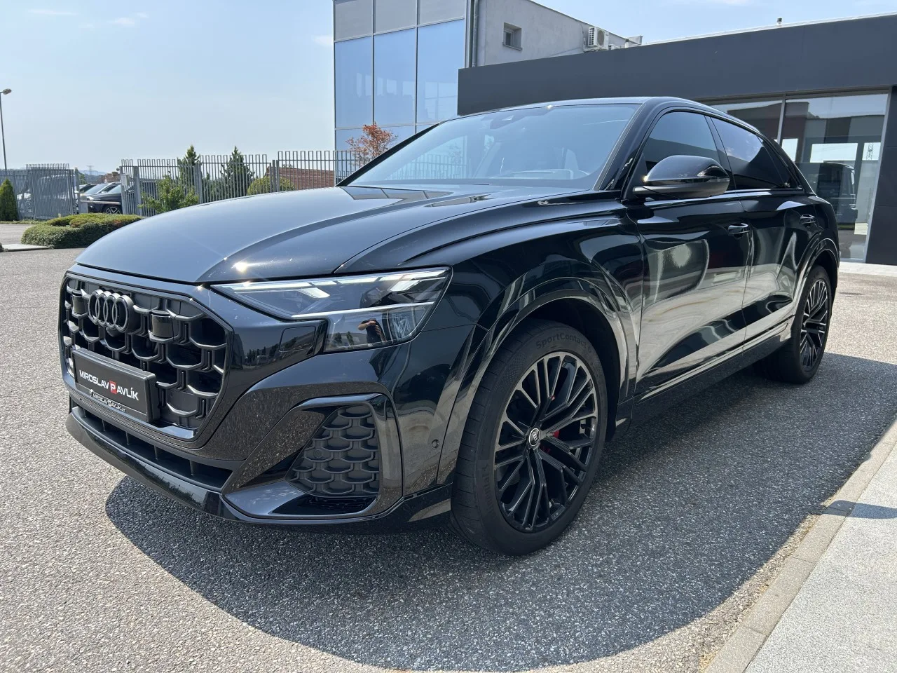 2024 Audi Q8 50 TDI, quattro angeboten von einem Fachhändler in Písek, Tschechien, Foto 3 von 35