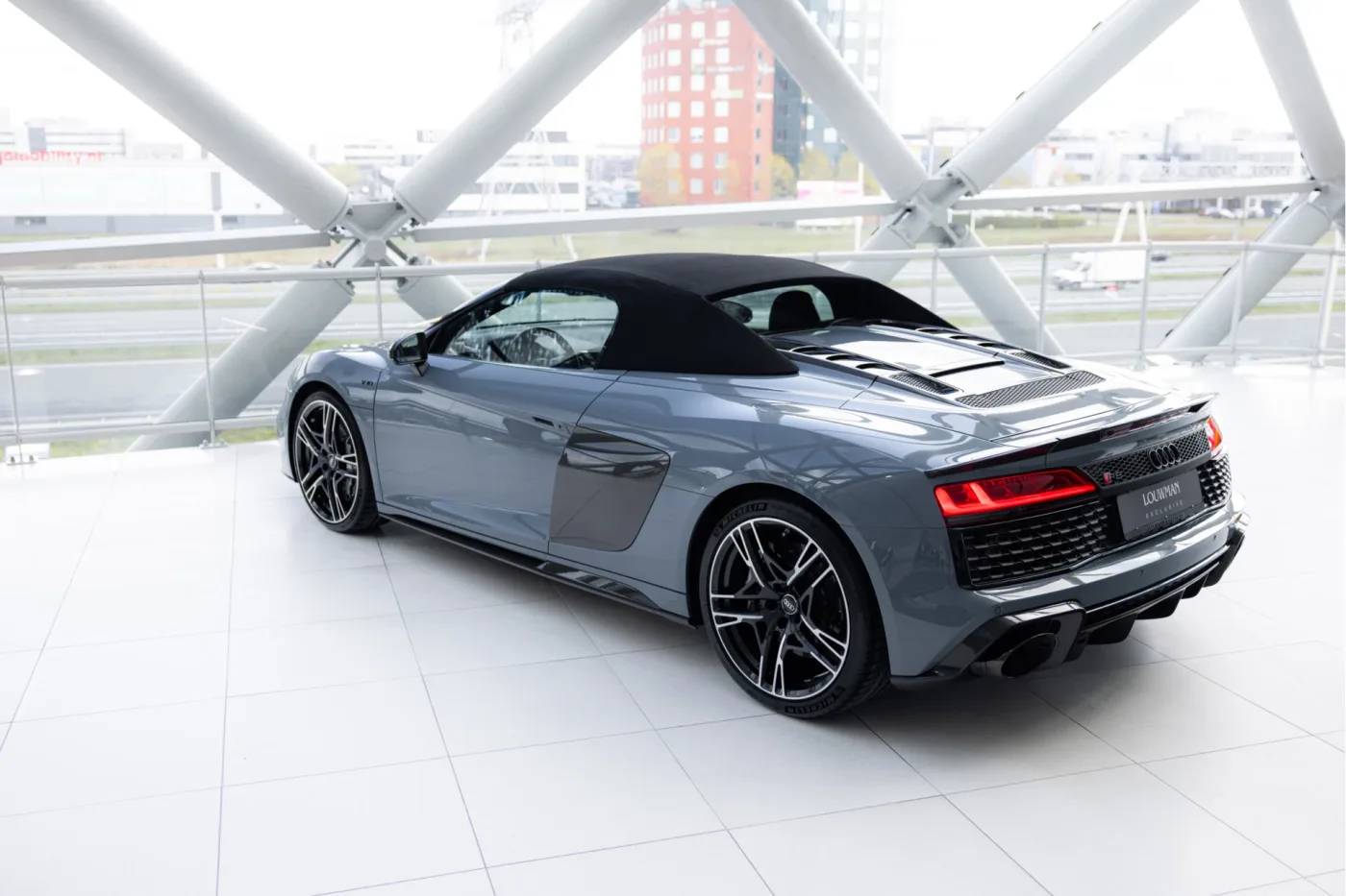 2024 Audi R8 Spyder V10 performance, quattro proposée par un concessionnaire agréé McLaren et Morgan à Utrecht, Pays-Bas, photo 10 sur 25