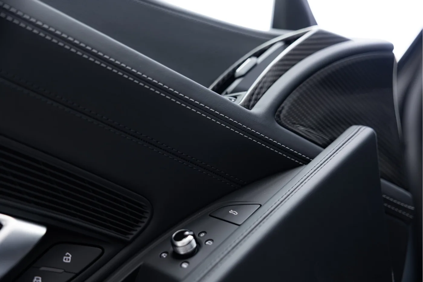 2024 Audi R8 Spyder V10 performance, quattro proposée par un concessionnaire agréé McLaren et Morgan à Utrecht, Pays-Bas, photo 15 sur 25