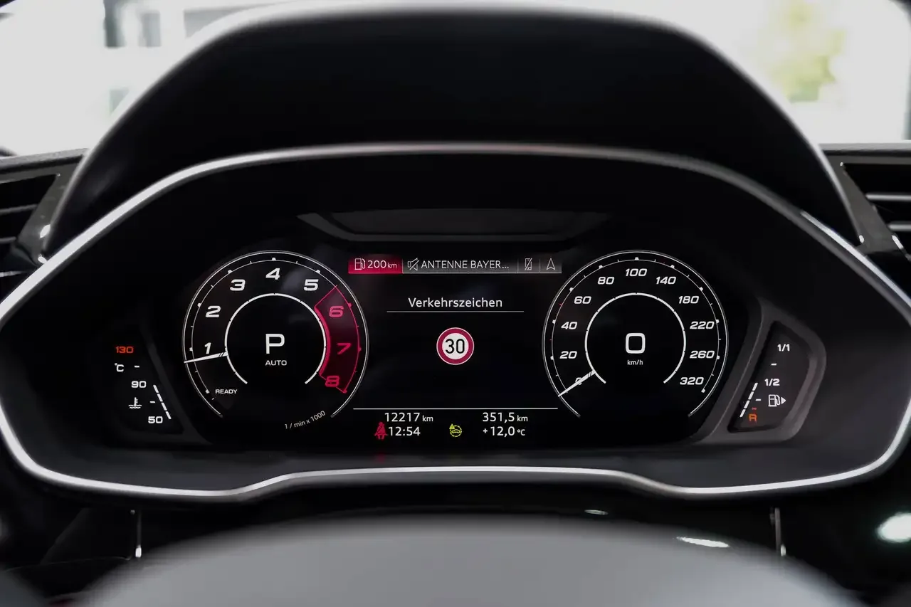 2024 Audi RS Q3, 20/30