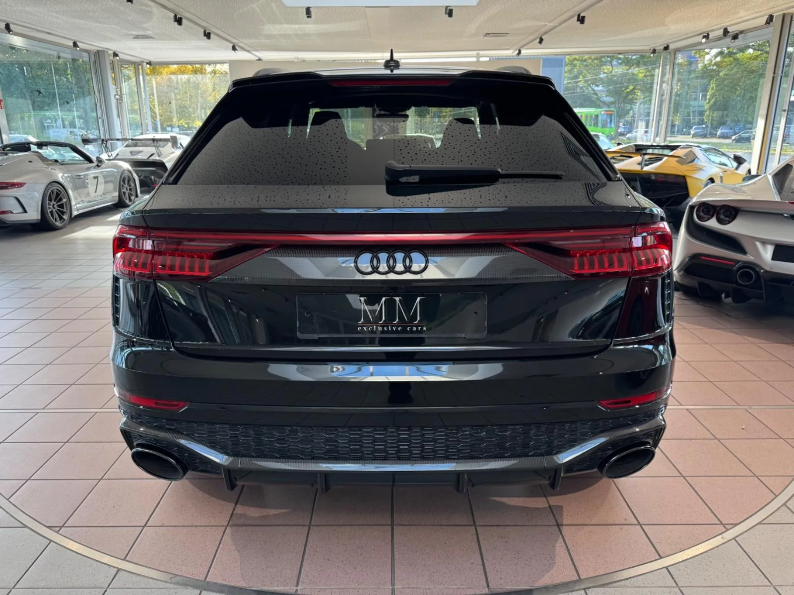 2024 Audi RS Q8, 7/30