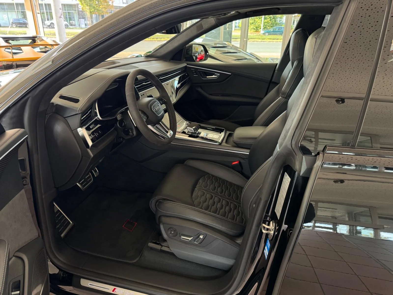 2024 Audi RS Q8, 19/30