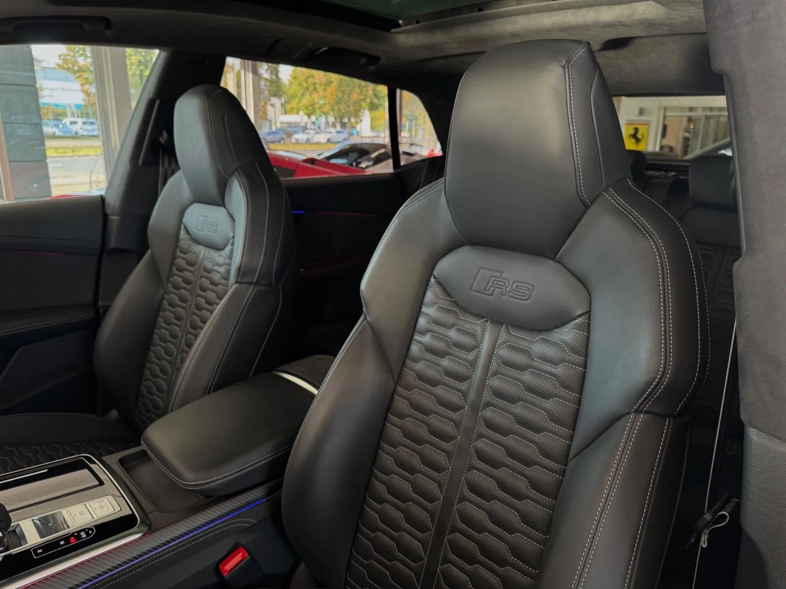 2024 Audi RS Q8, 21/30