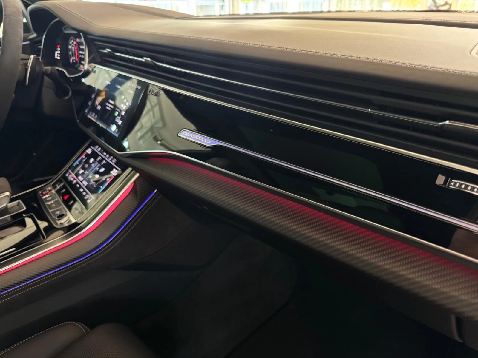 2024 Audi RS Q8, 30/30