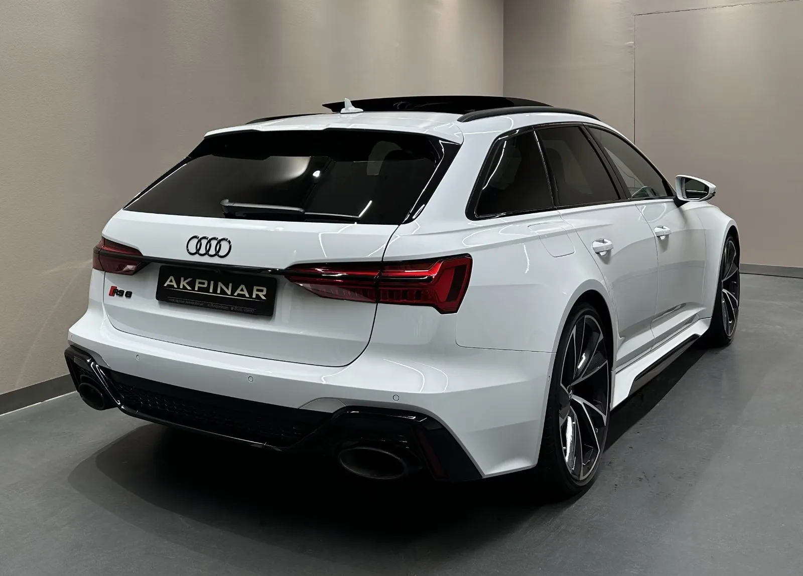 2024 Audi RS6 Avant, 6/25