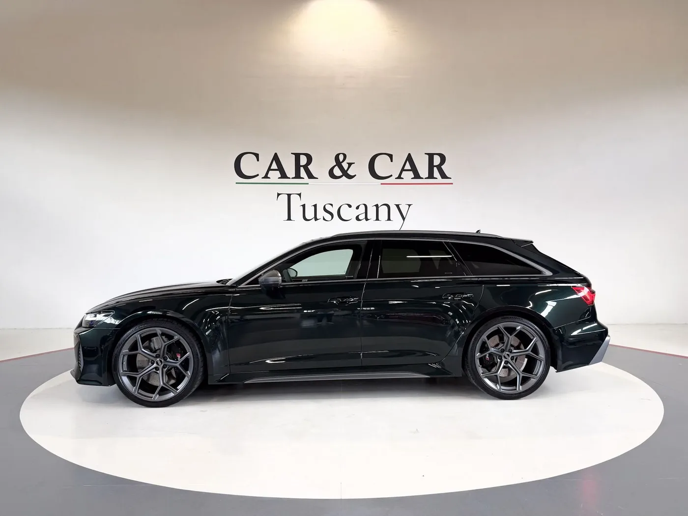 2024 Audi RS6 Avant performance angeboten von einem Fachhändler in Lucca, Italien, Foto 6 von 25