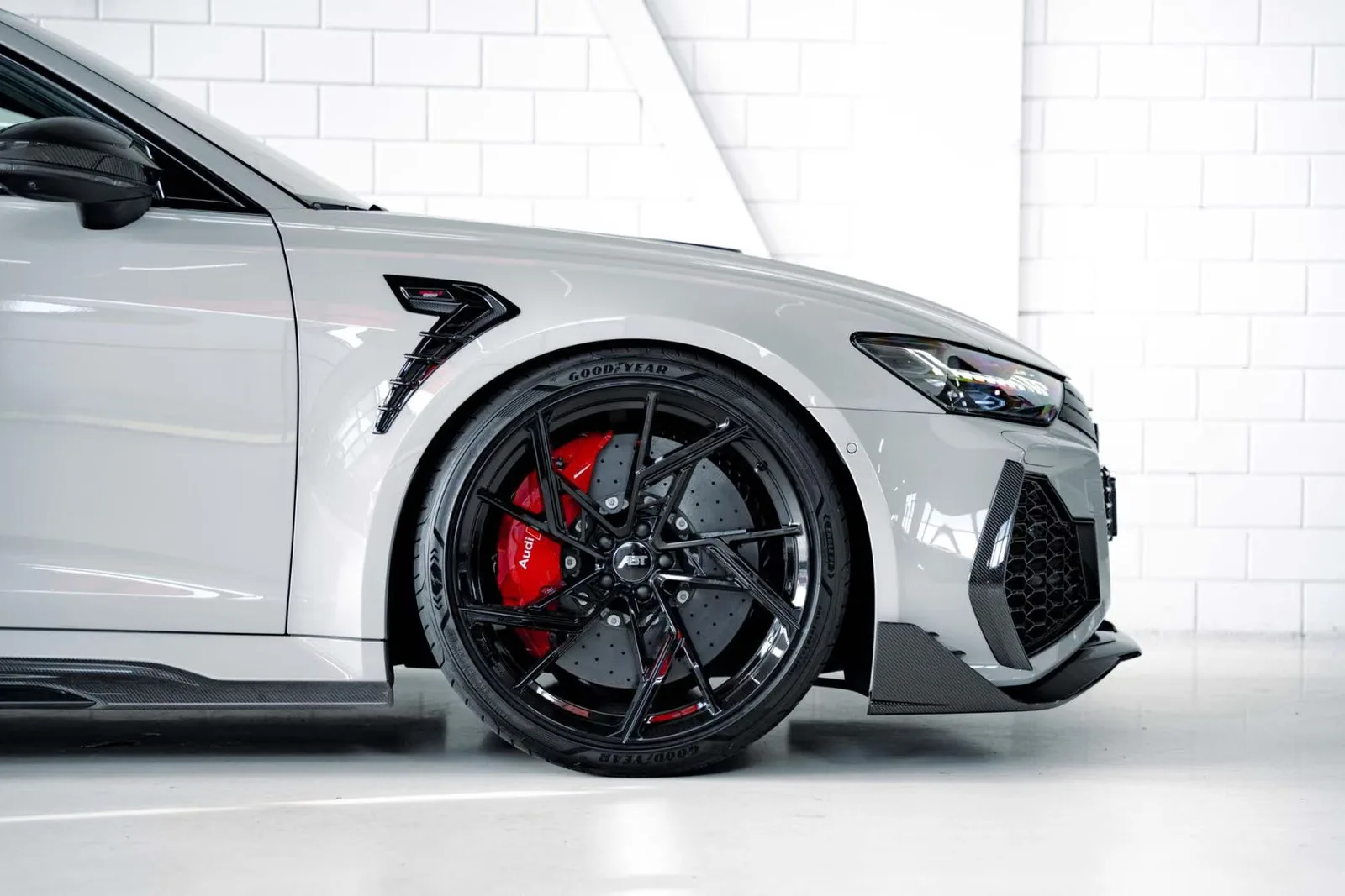 2024 Audi RS6 Avant performance ABT RS6 Legacy Edition 1000, 18/30