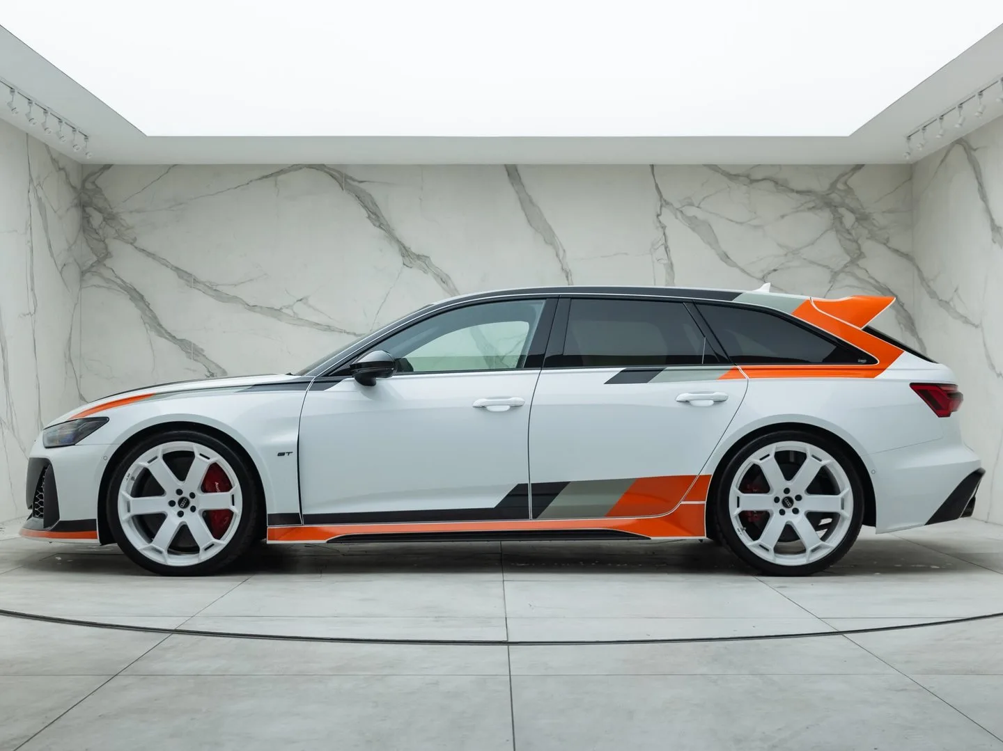 2024 Audi RS6 Avant GT angeboten von einem Fachhändler in Banstead, Vereinigtes Königreich, Hauptfoto