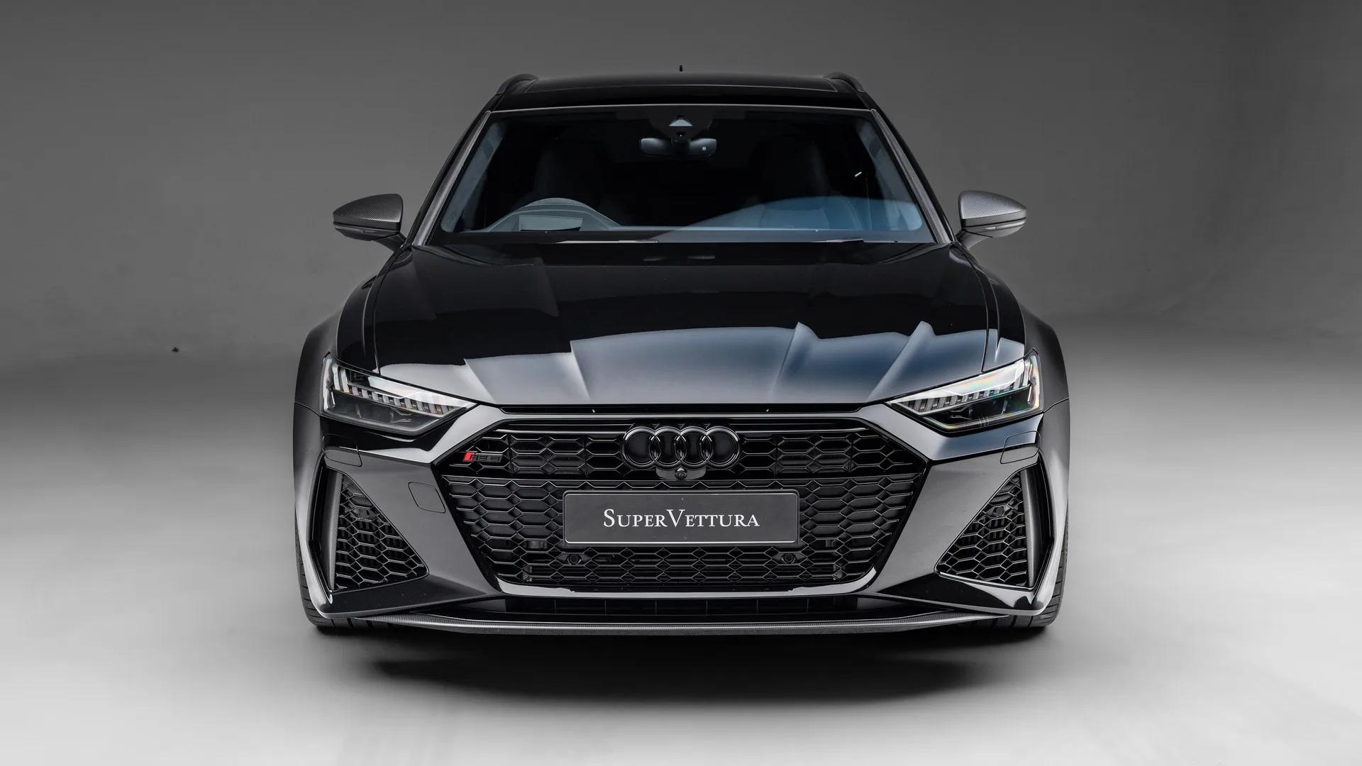 Audi RS6 Avant performance Carbon Black de 2024, 6/26
