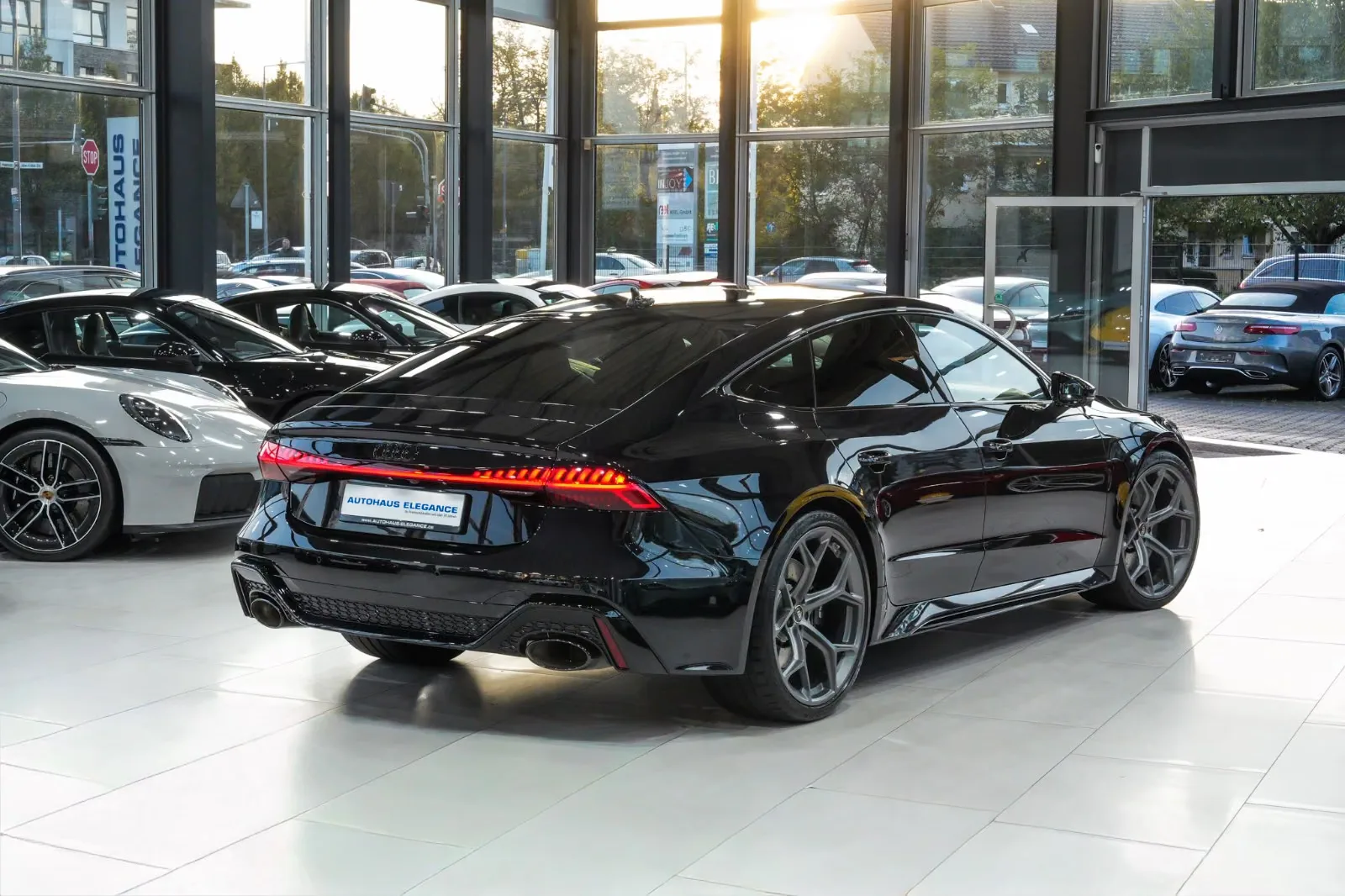 2024 Audi RS7 Sportback Performance, 2/30