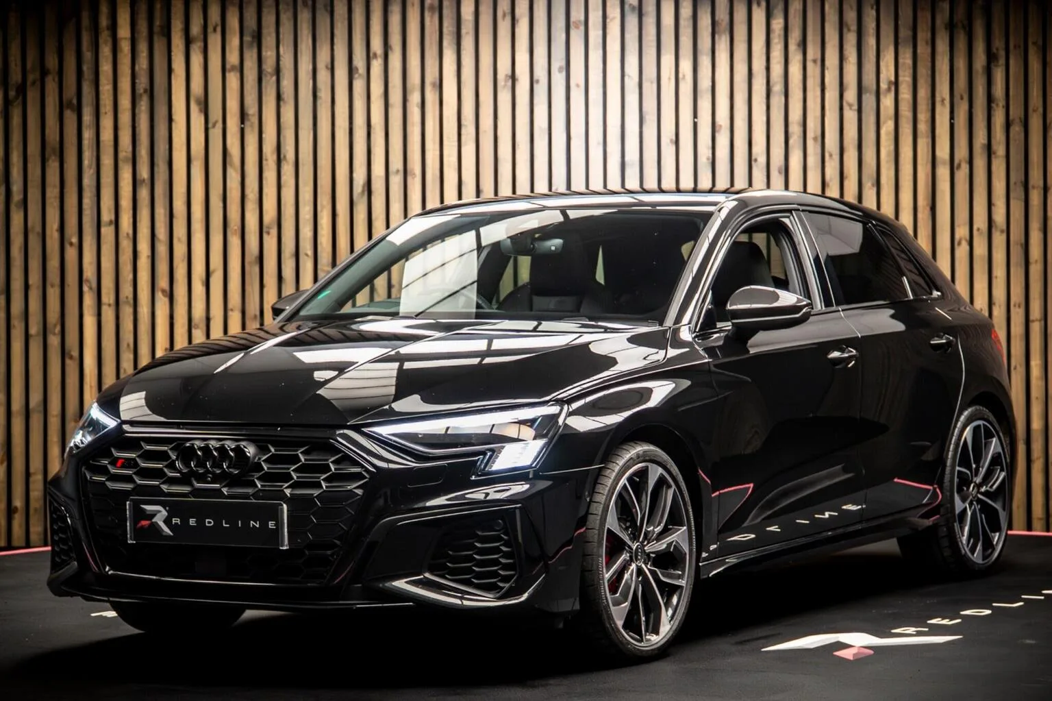 2024 Audi S3 Sportback Vorsprung angeboten von einem Fachhändler in Knaresborough, Vereinigtes Königreich, Hauptfoto
