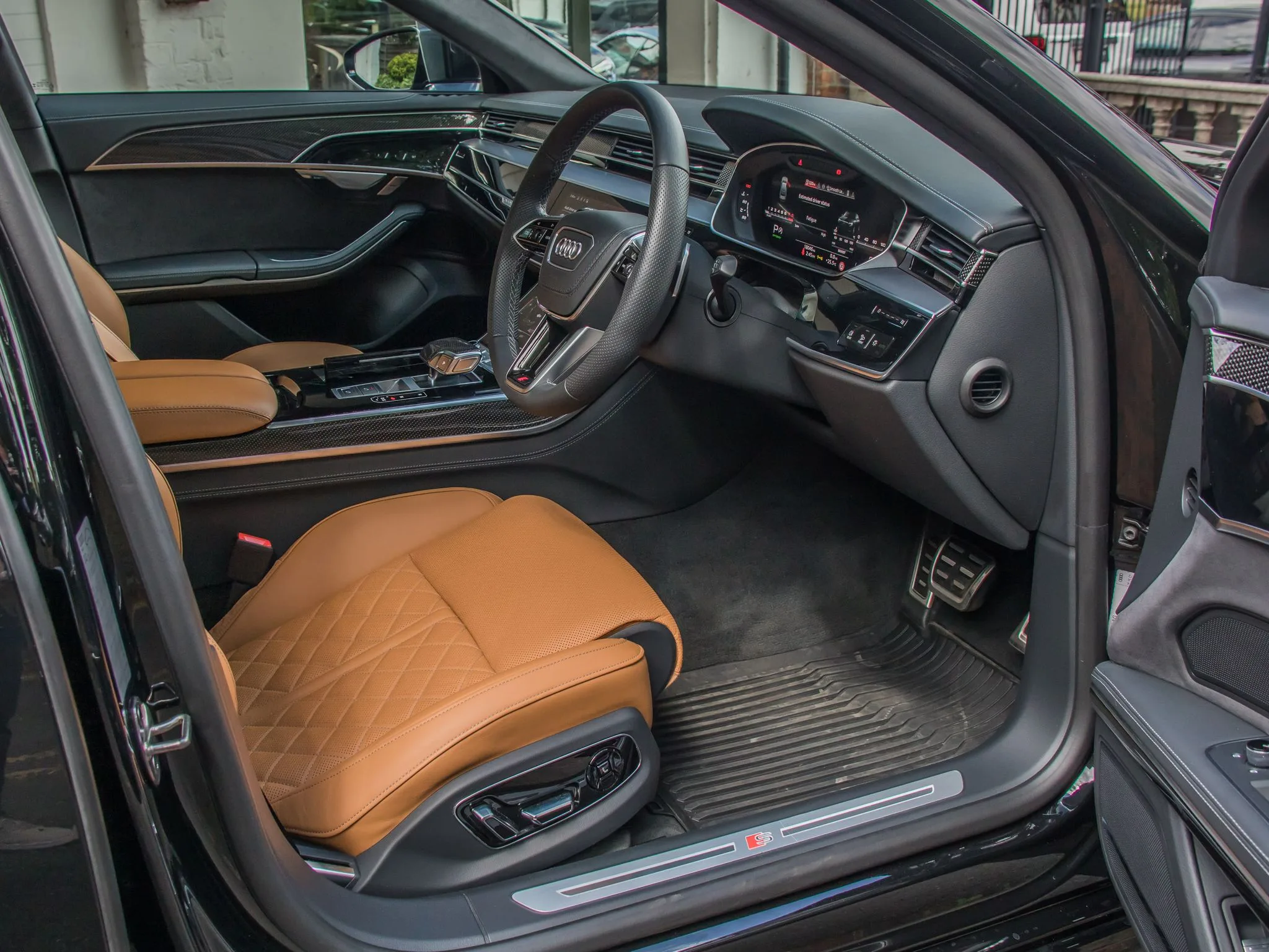 2024 Audi S8 Black Edition, 3/23