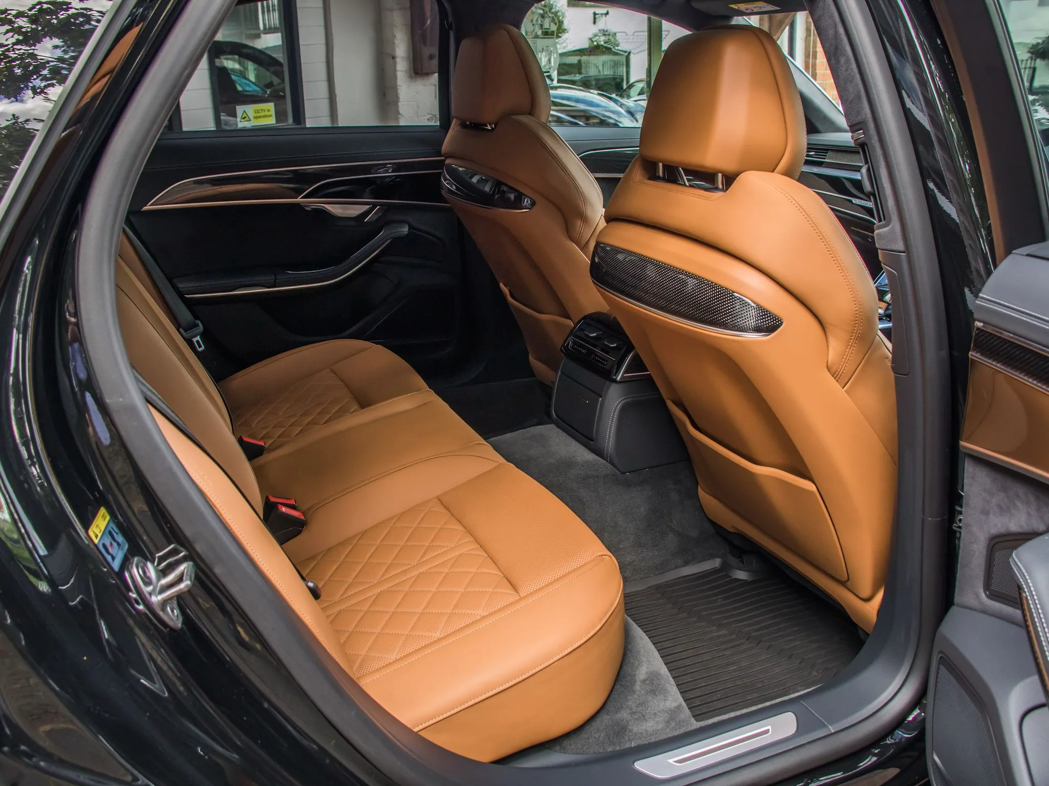 2024 Audi S8 Black Edition, 18/23