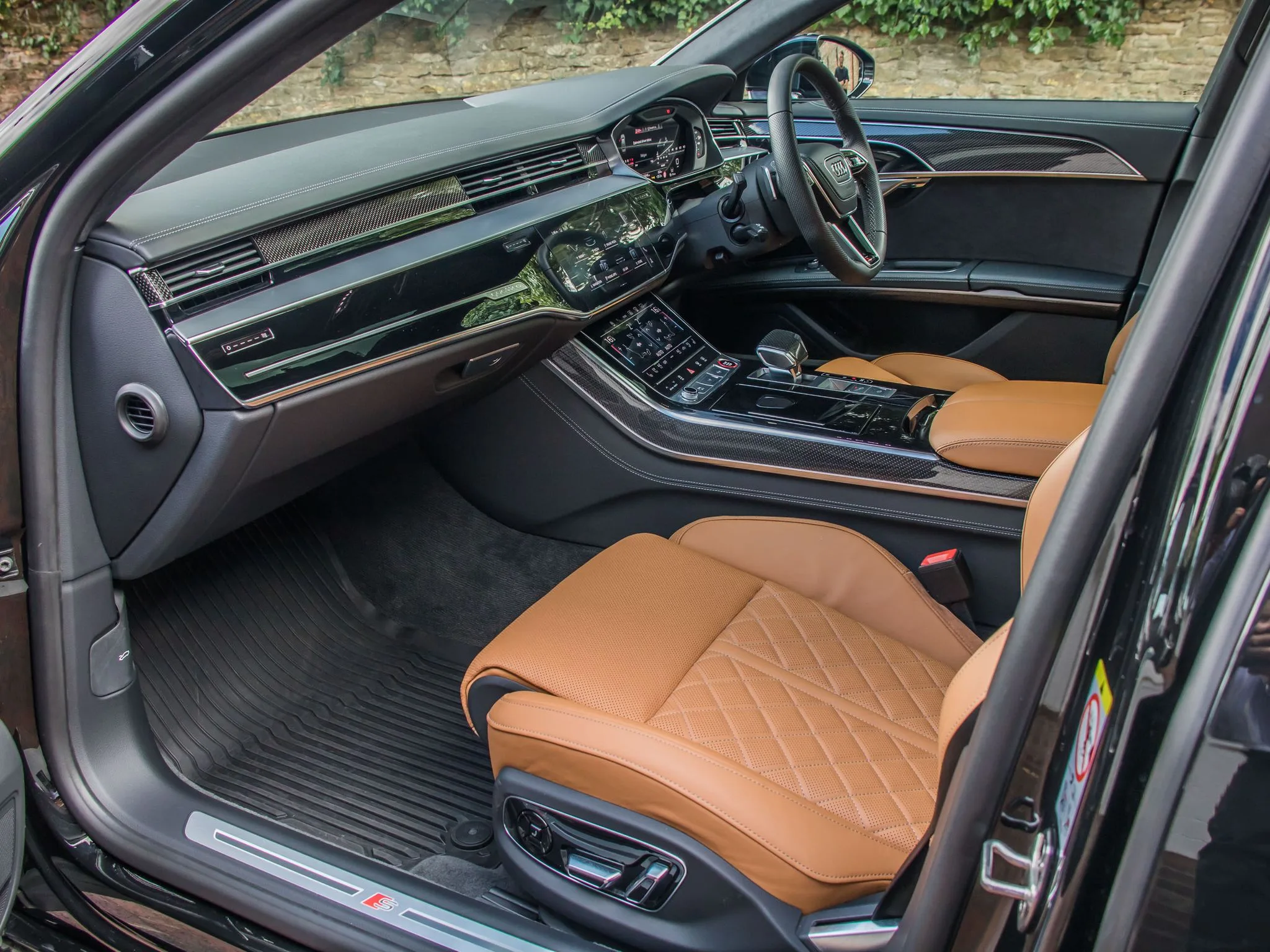2024 Audi S8 Black Edition, 20/23