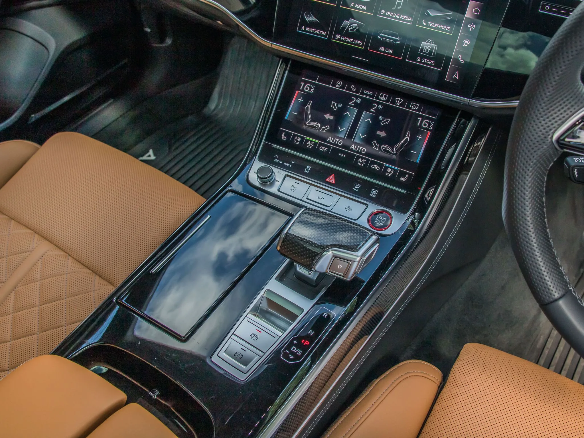 2024 Audi S8 Black Edition, 21/23