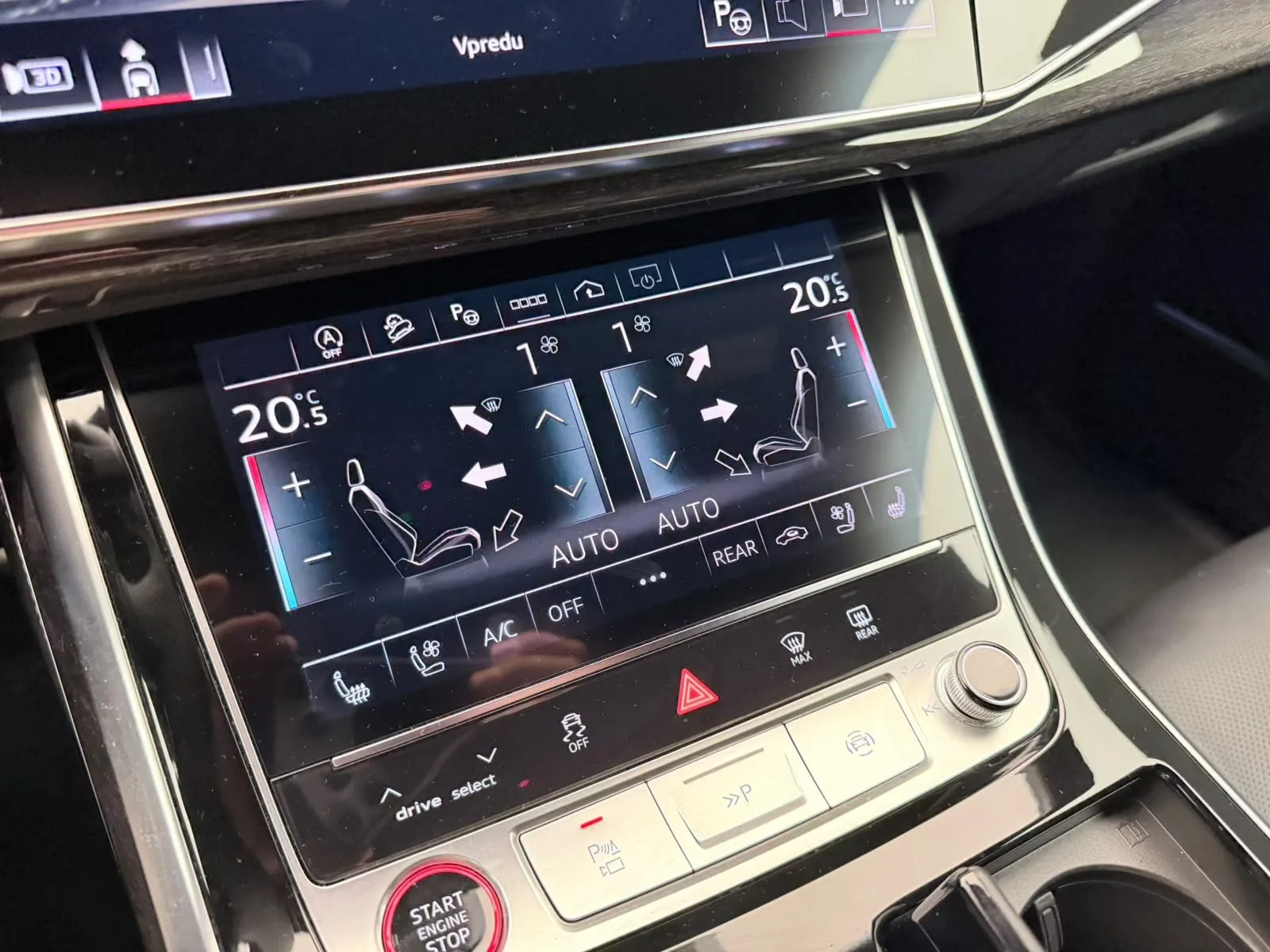 2024 Audi SQ7, 14/29