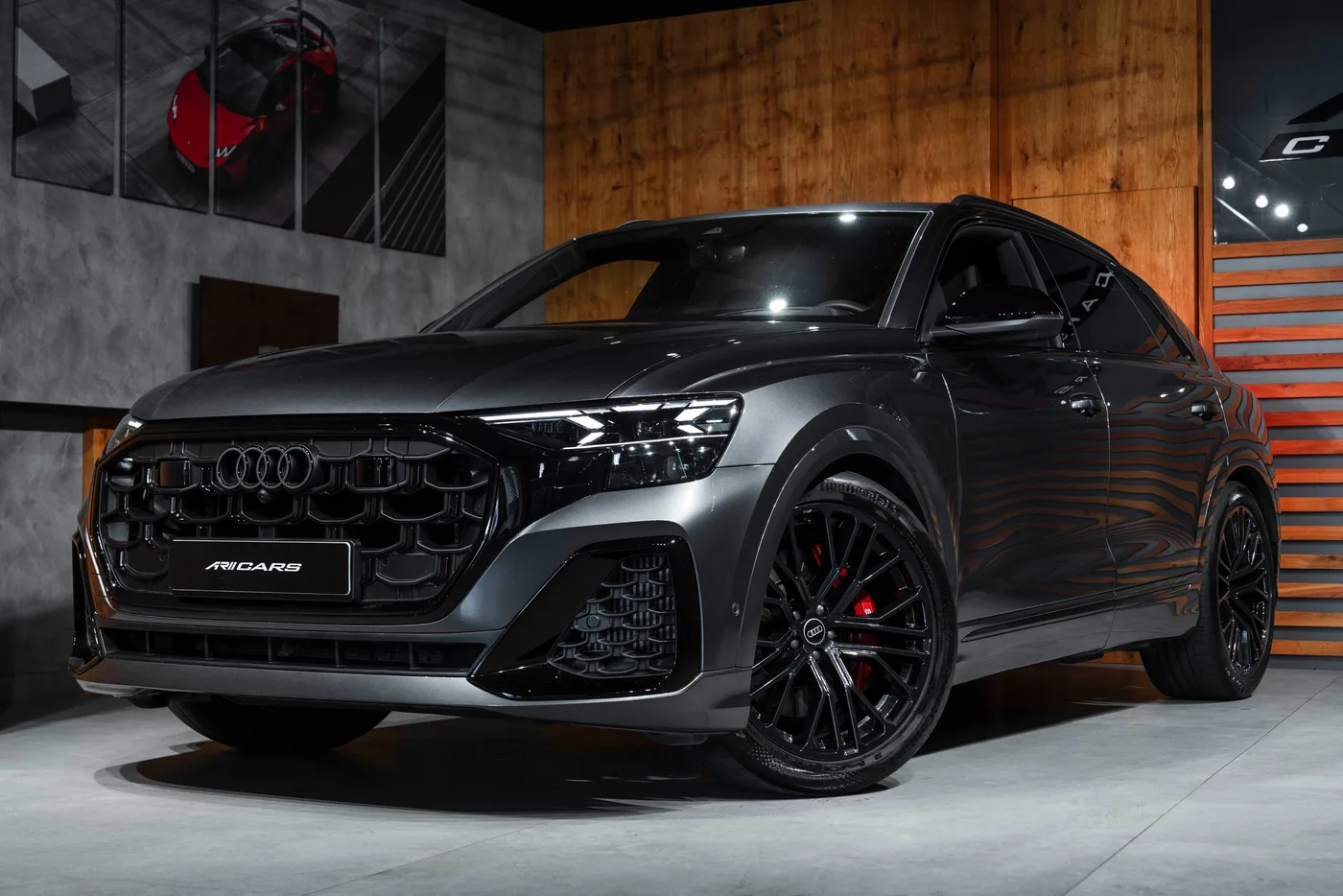 2024 Audi SQ8 angeboten von einem Fachhändler in Bratislava, Slowakei, Foto 4 von 15