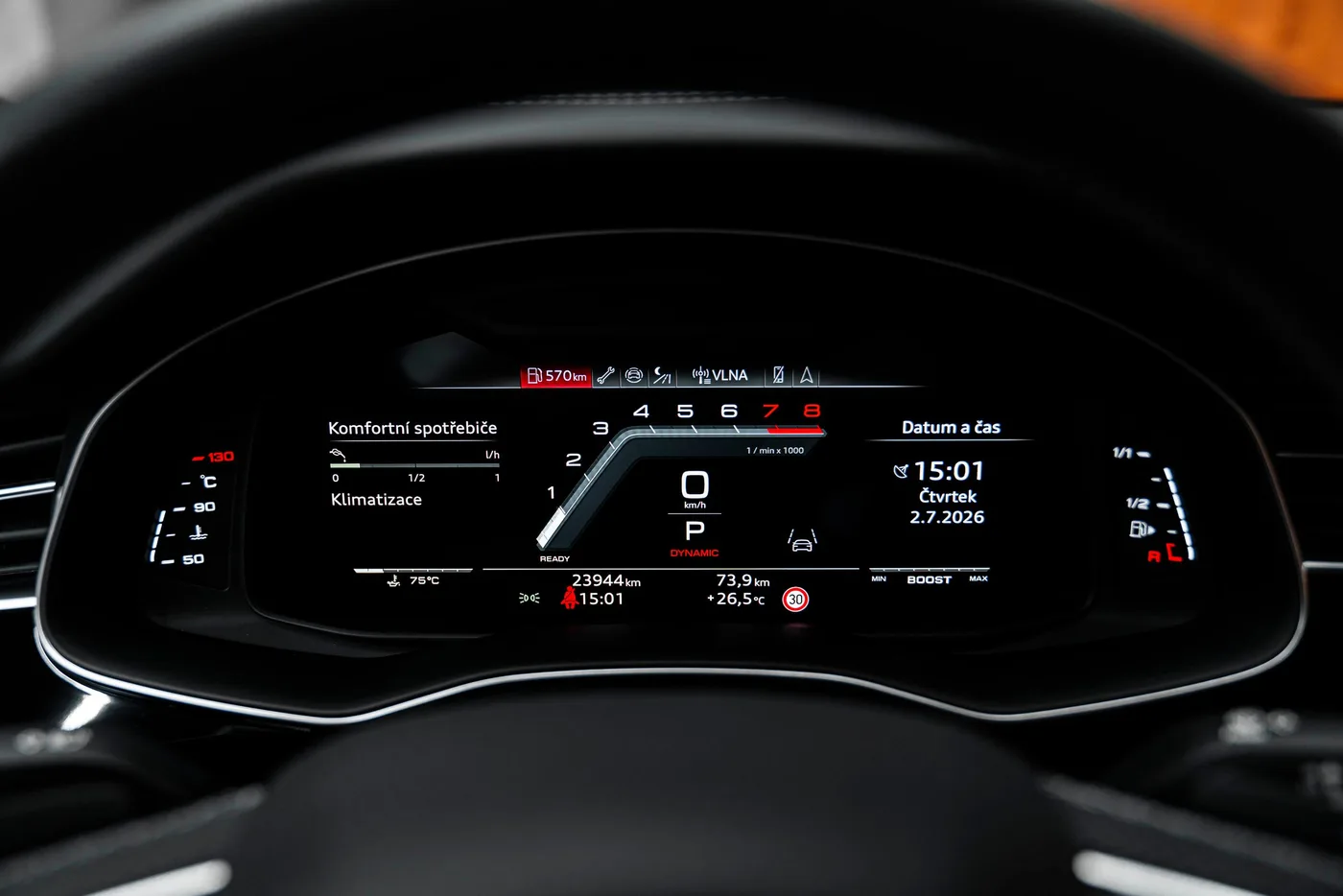 2024 Audi SQ8 angeboten von einem Fachhändler in Bratislava, Slowakei, Foto 8 von 15