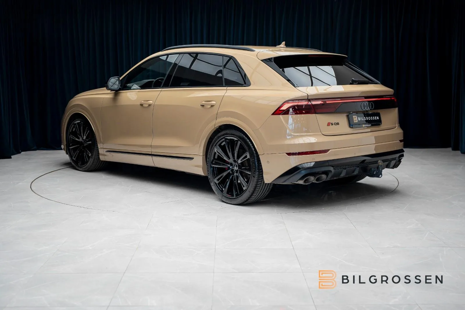 2024 Audi SQ8, 3/25