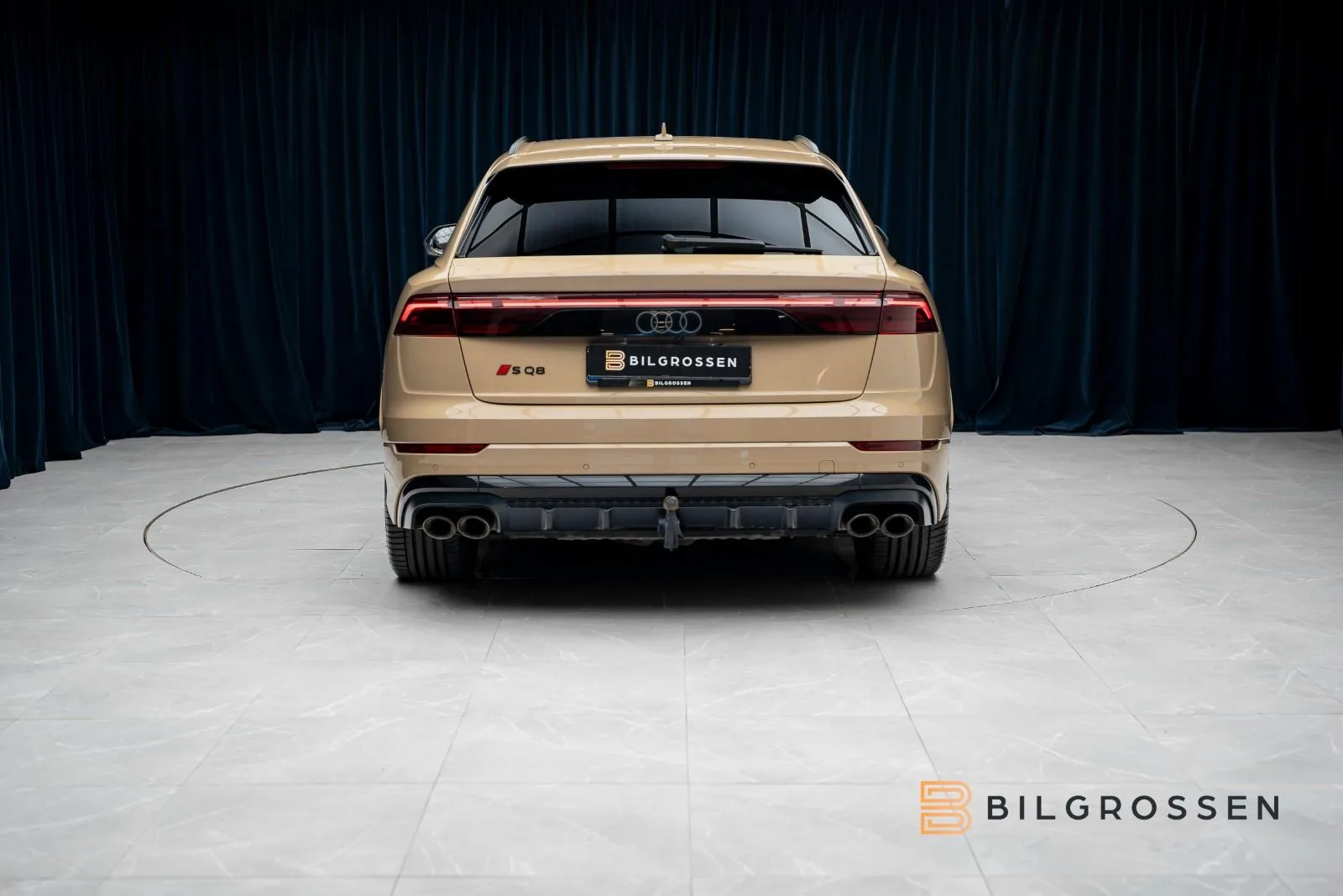 2024 Audi SQ8, 4/25