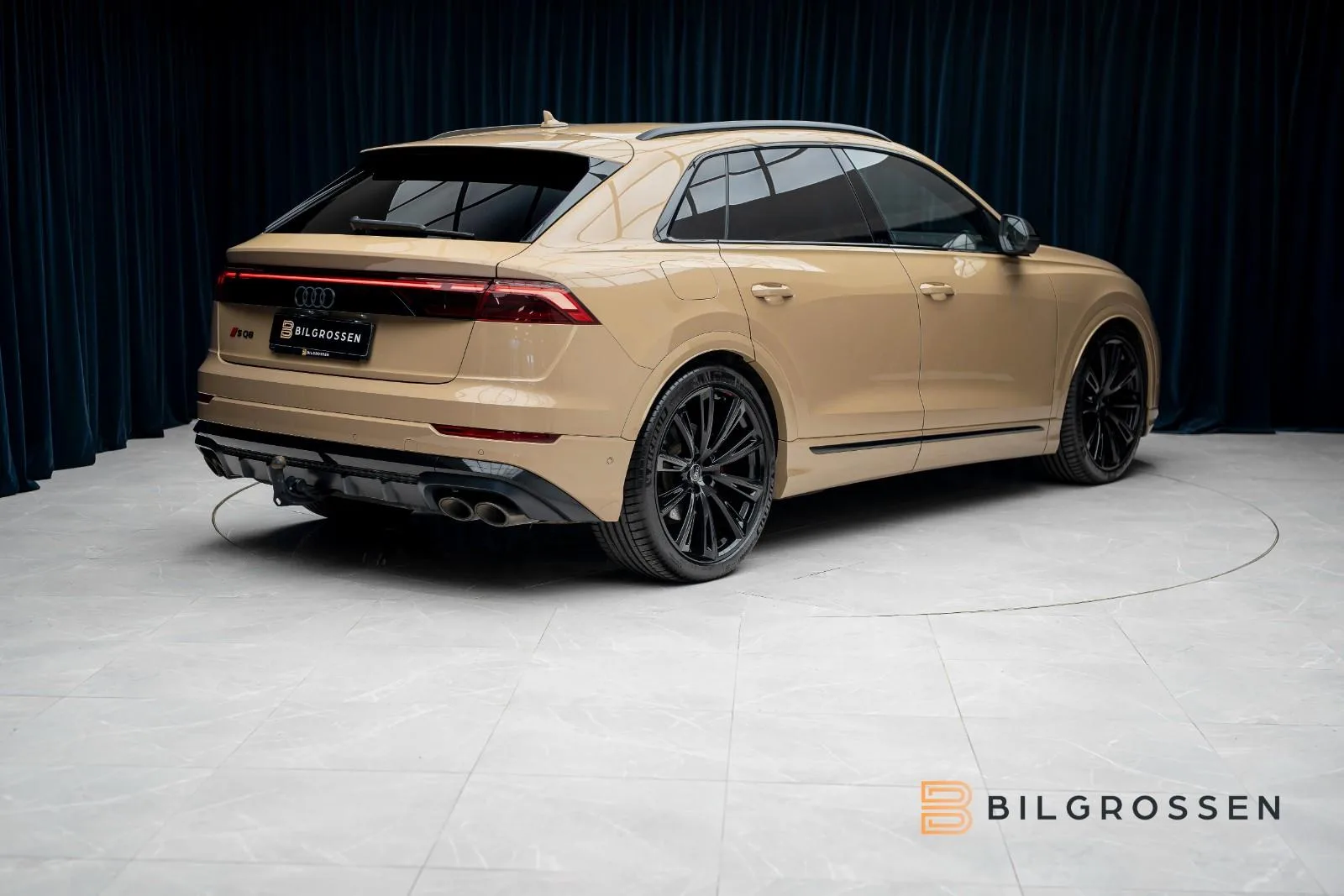 2024 Audi SQ8, 5/25