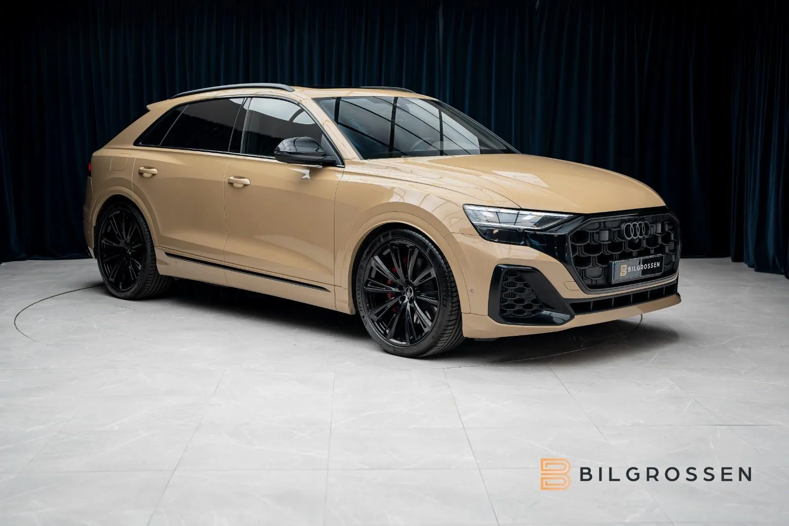 2024 Audi SQ8, 7/25