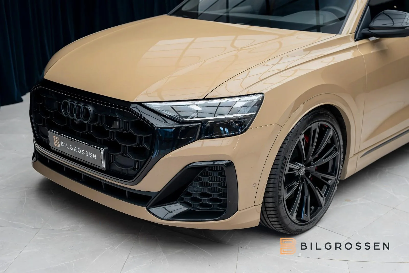 2024 Audi SQ8, 9/25