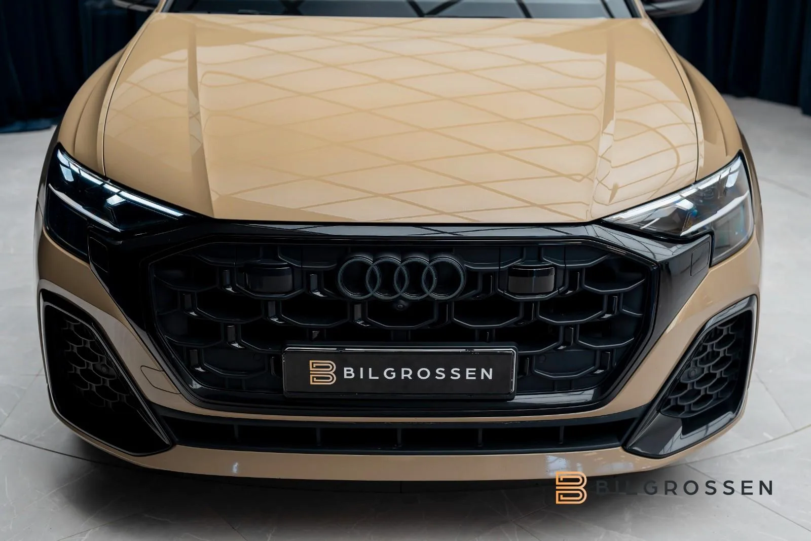 2024 Audi SQ8, 10/25