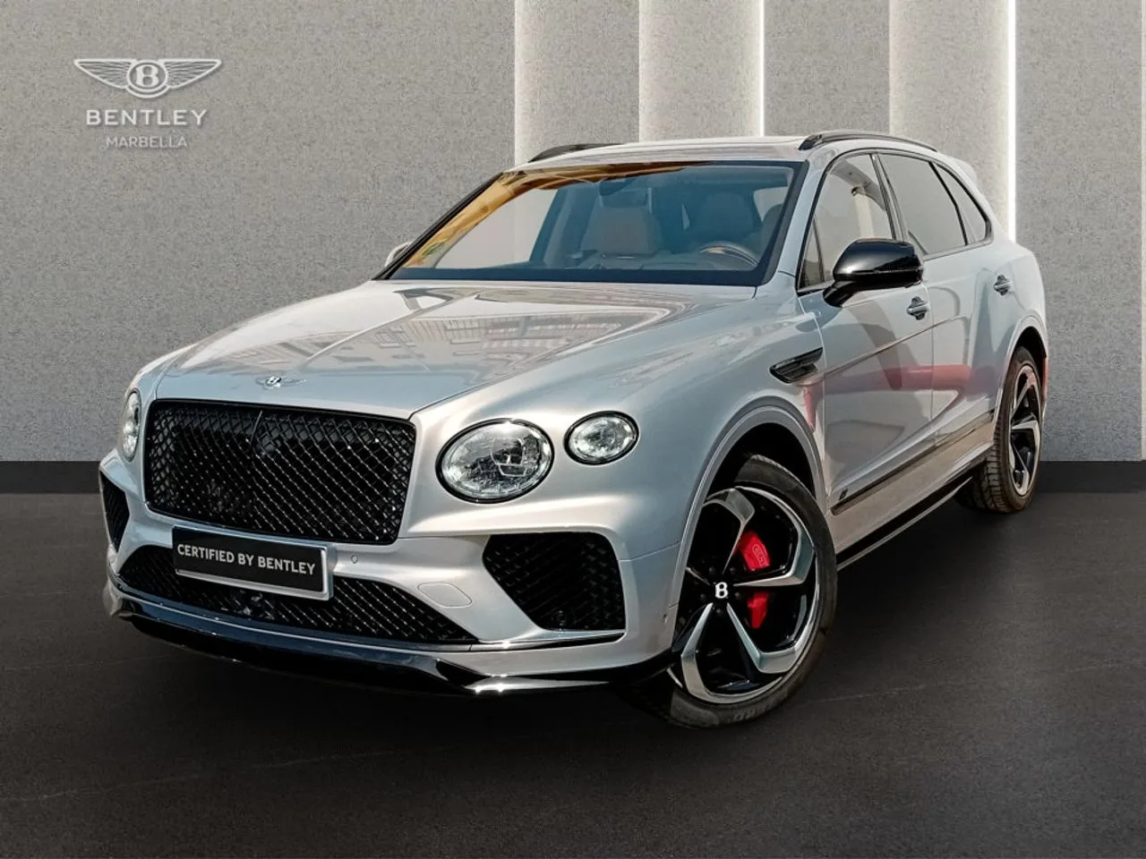 2024 Bentley Bentayga angeboten von einem Fachhändler in Marbella, Hauptfoto