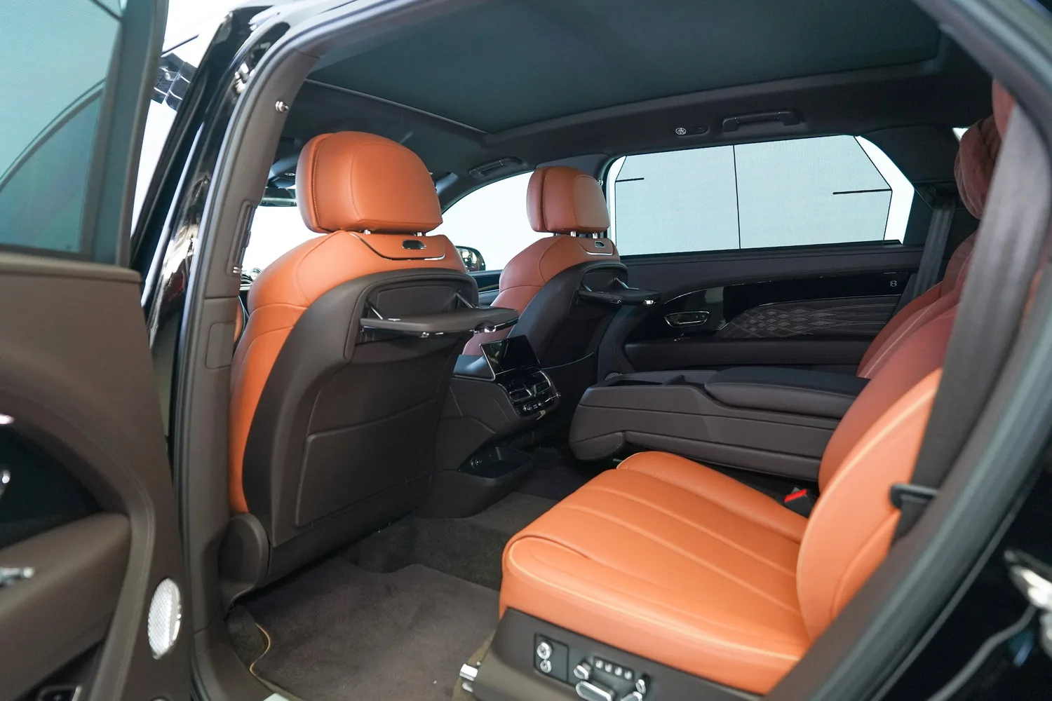 2024 Bentley Bentayga EWB Mulliner, 7/20