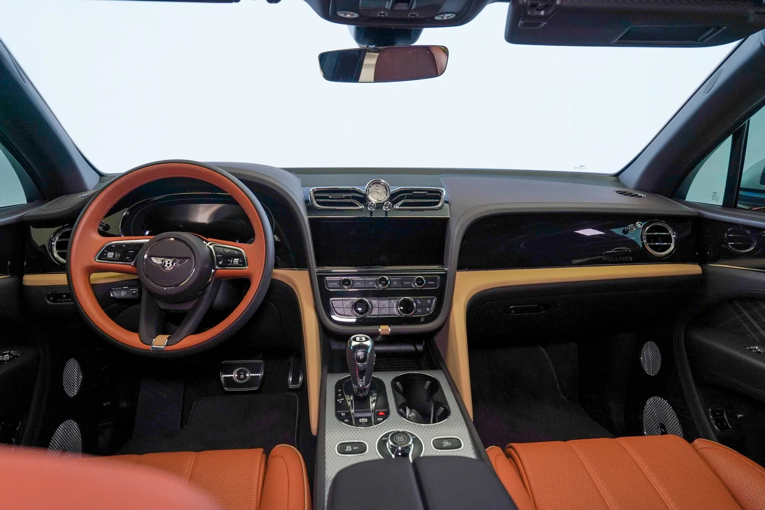 2024 Bentley Bentayga EWB Mulliner, 10/20