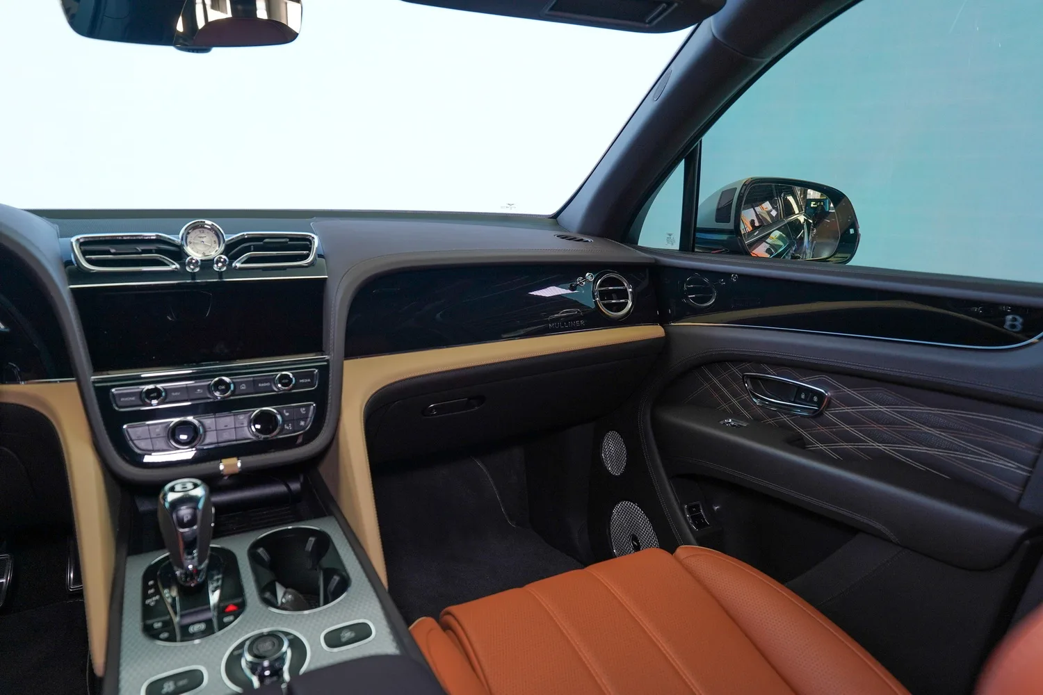 2024 Bentley Bentayga EWB Mulliner, 11/20