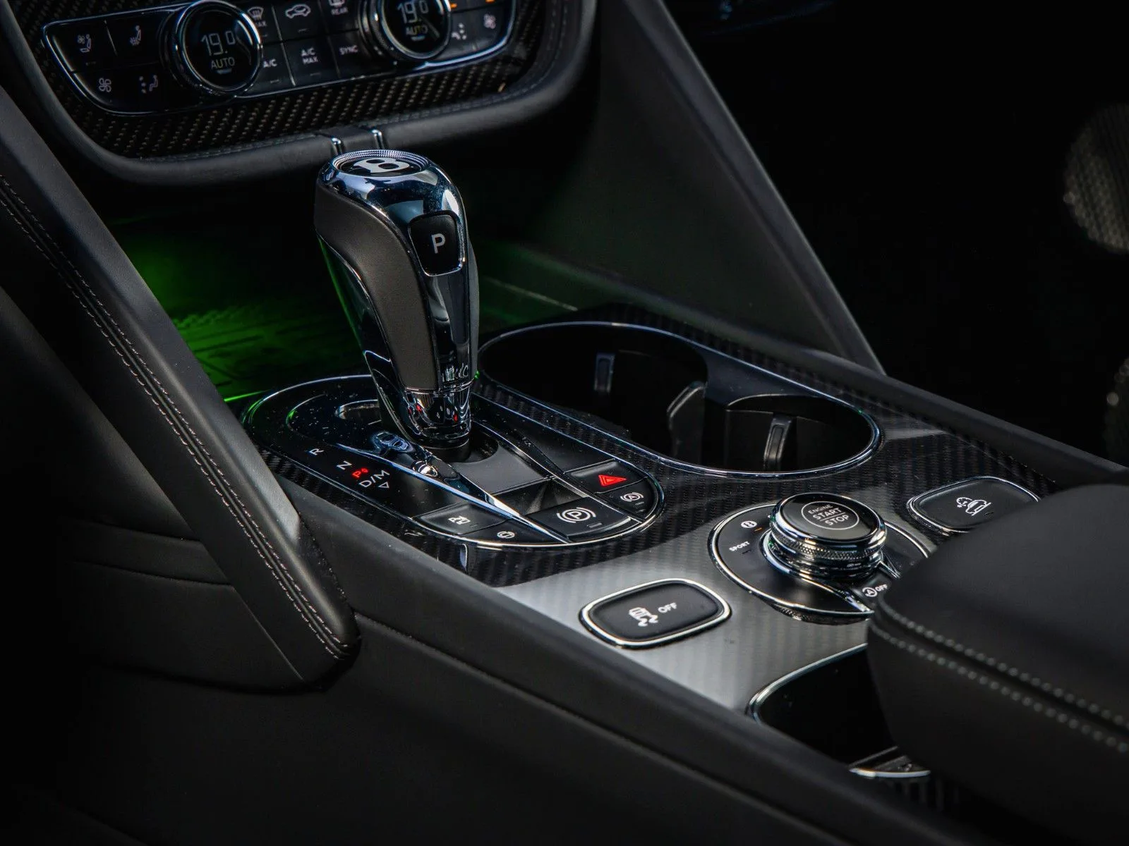 2024 Bentley Bentayga S, 22/24