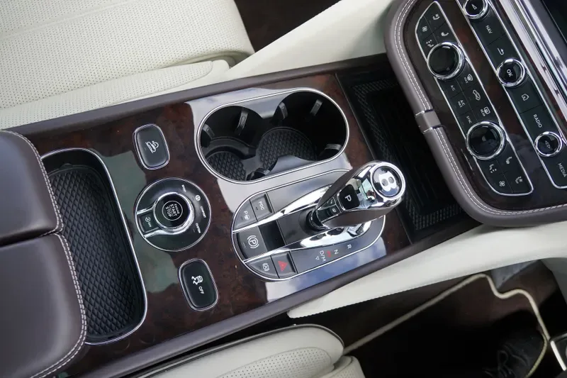 2024 Bentley Bentayga S, 12/30