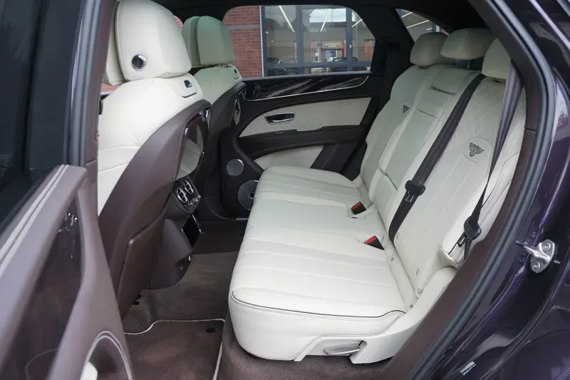 2024 Bentley Bentayga S, 30/30
