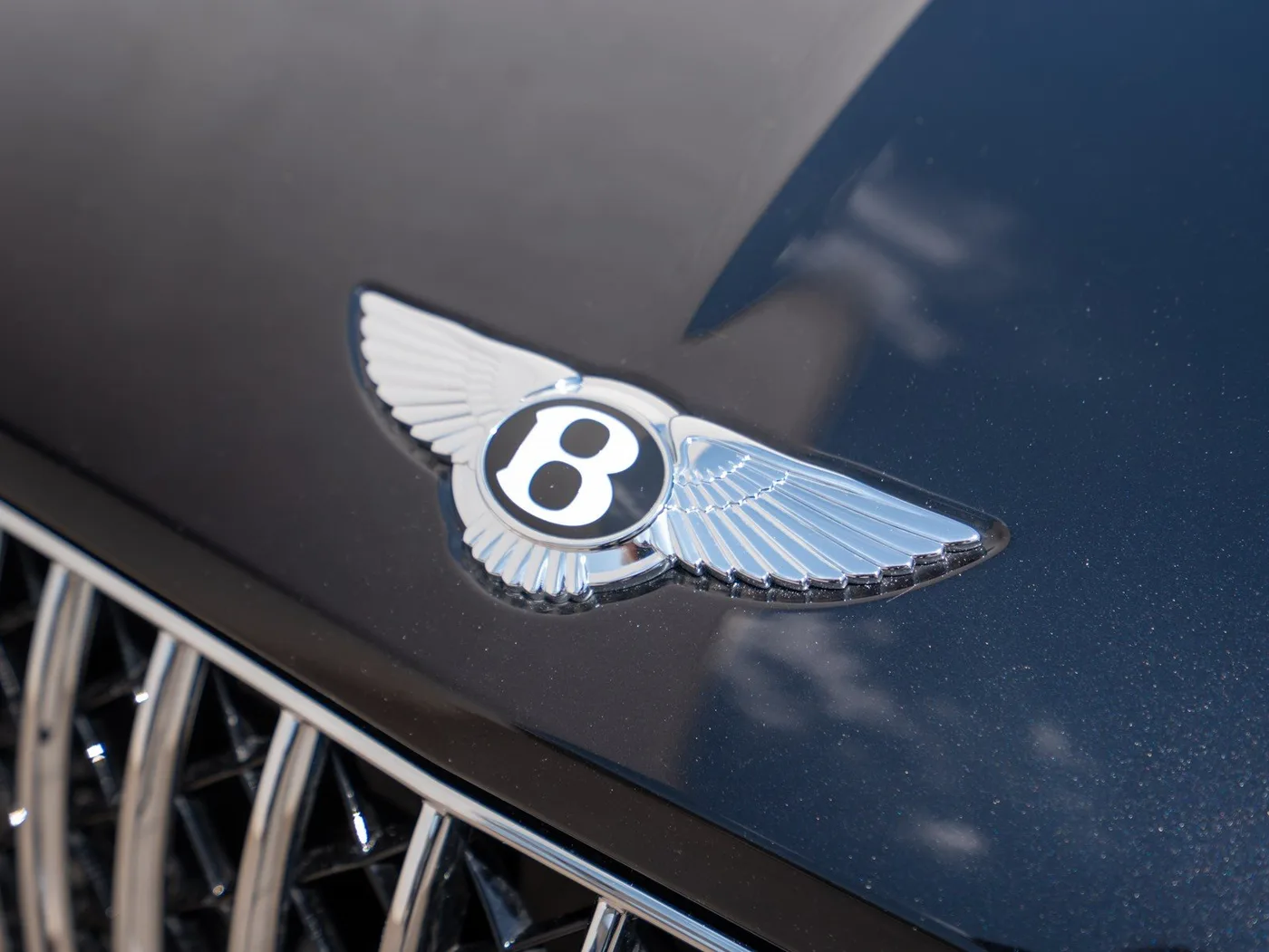 2024 Bentley Continental GT Azure angeboten von einem Fachhändler in Singen, Deutschland, Foto 11 von 15