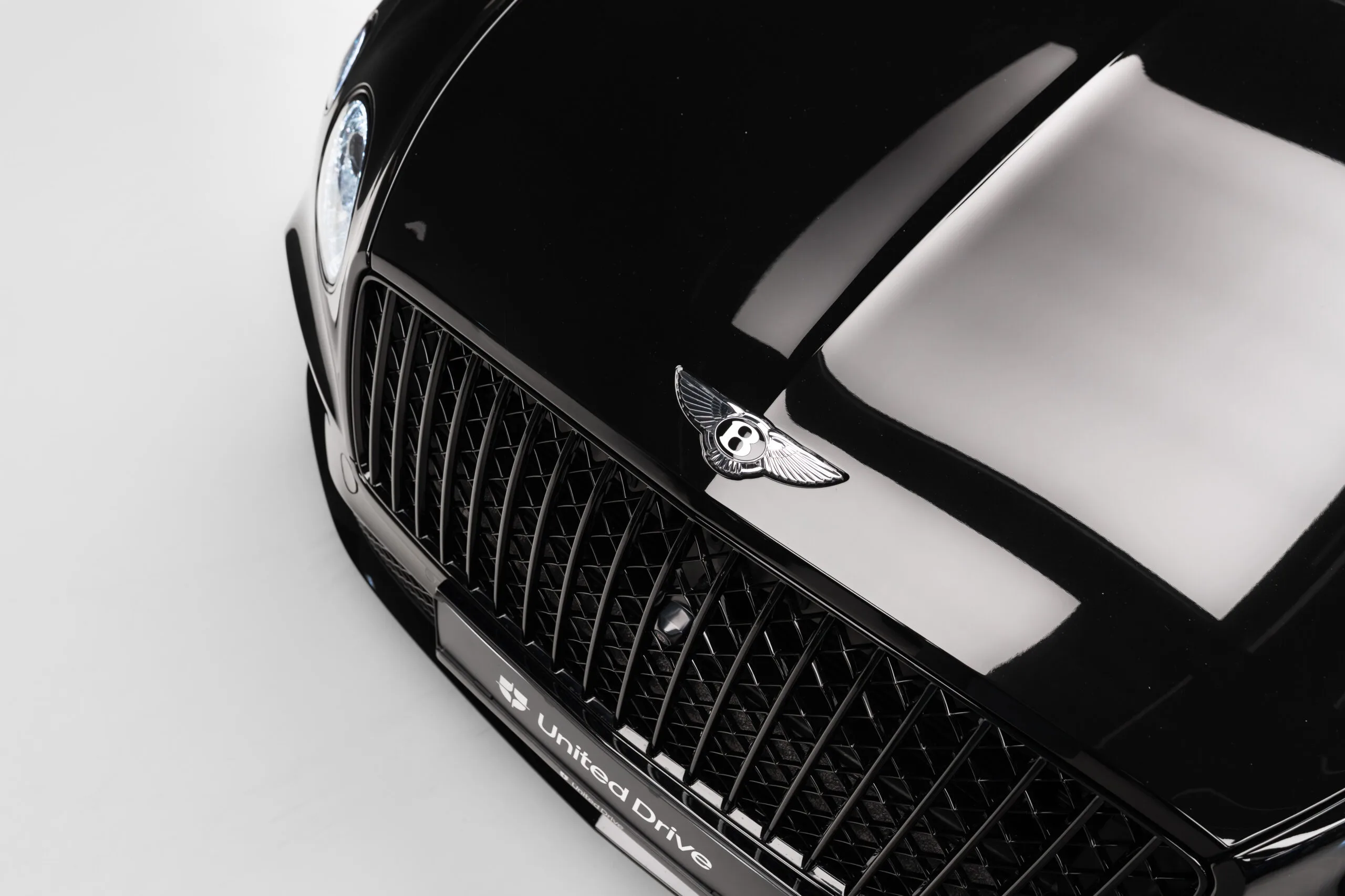 2024 Bentley Continental GT Azure V8, 6/30