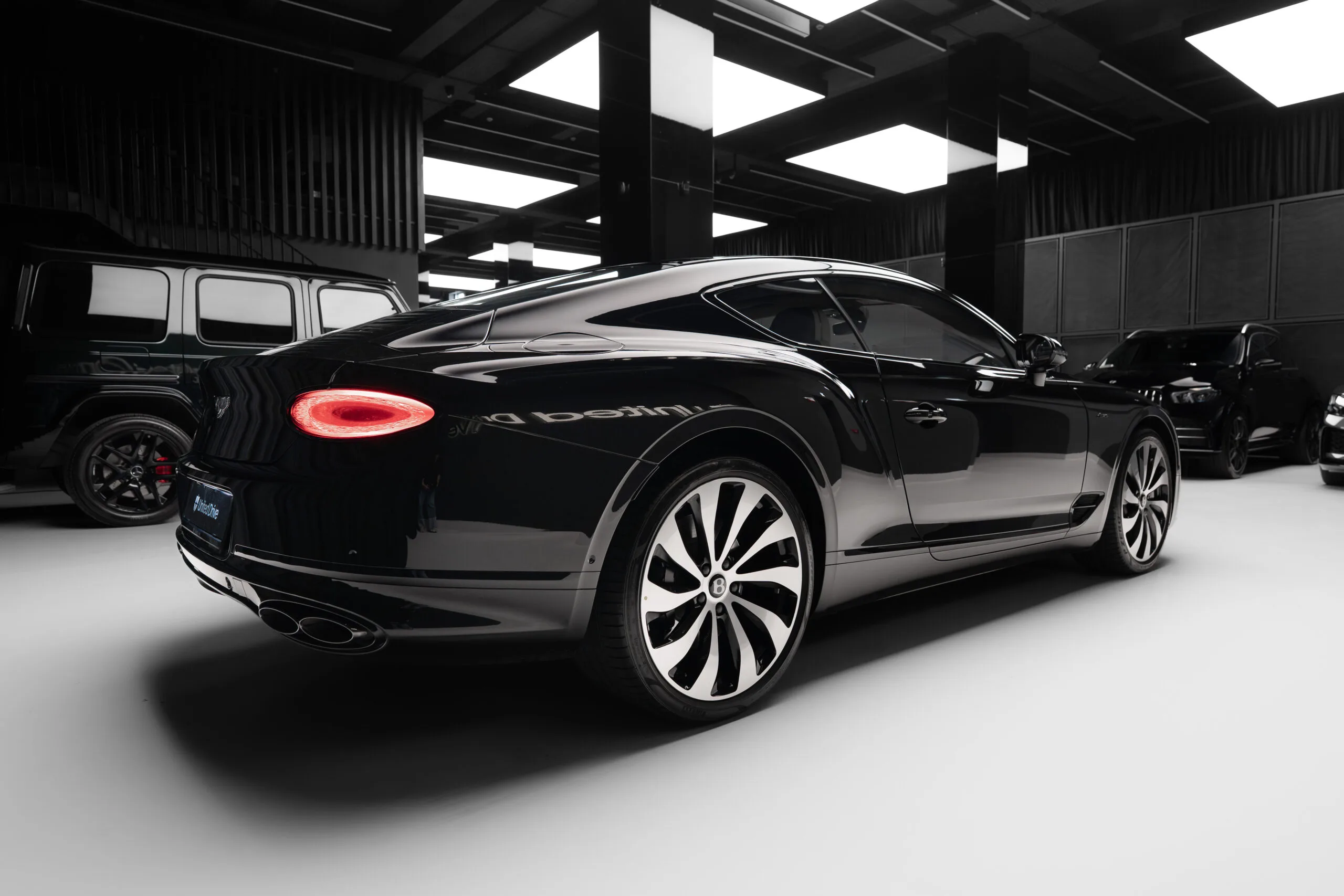 2024 Bentley Continental GT Azure V8, 10/30